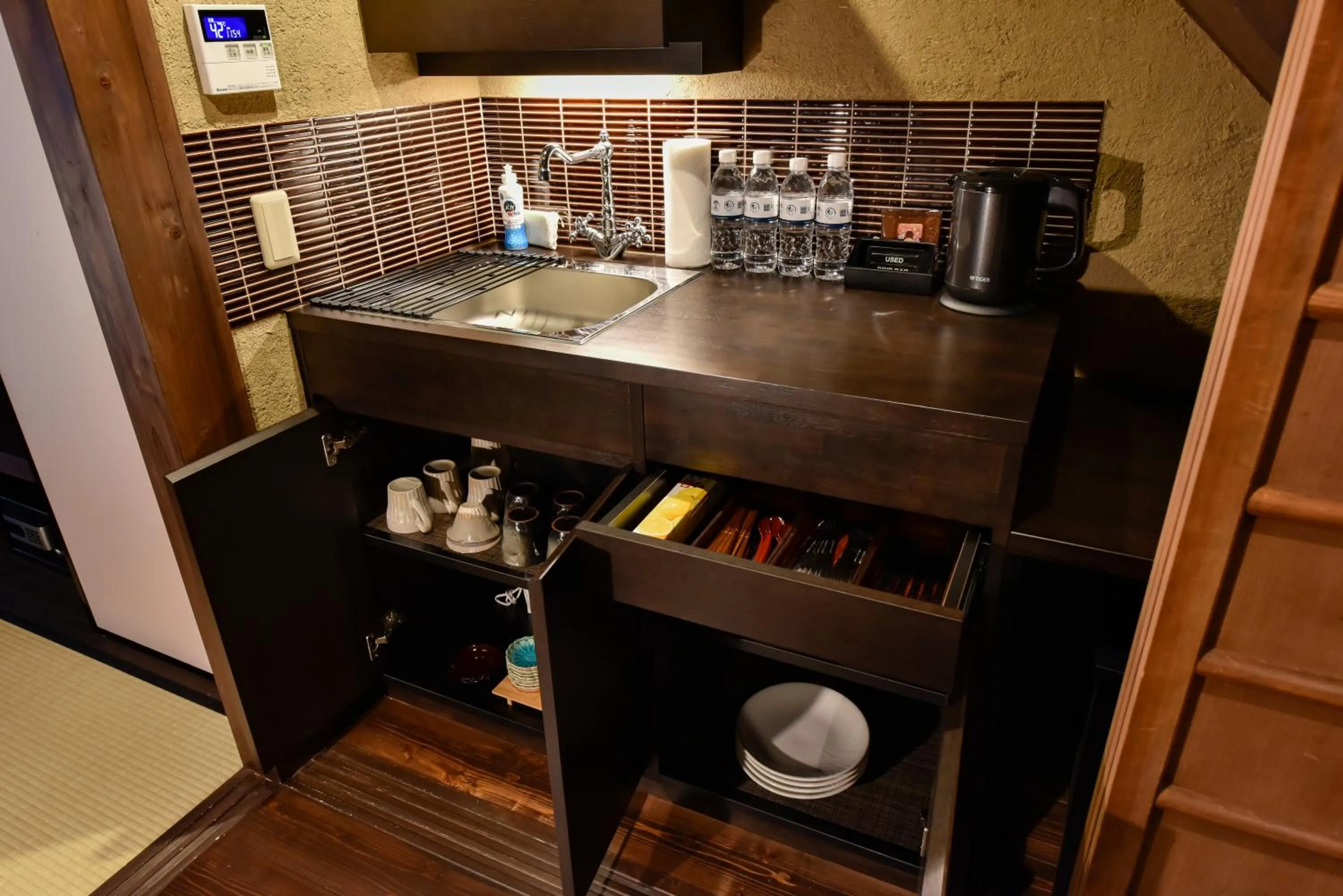Kitchen or kitchenette in Rinn Premium Machiya Kunpu