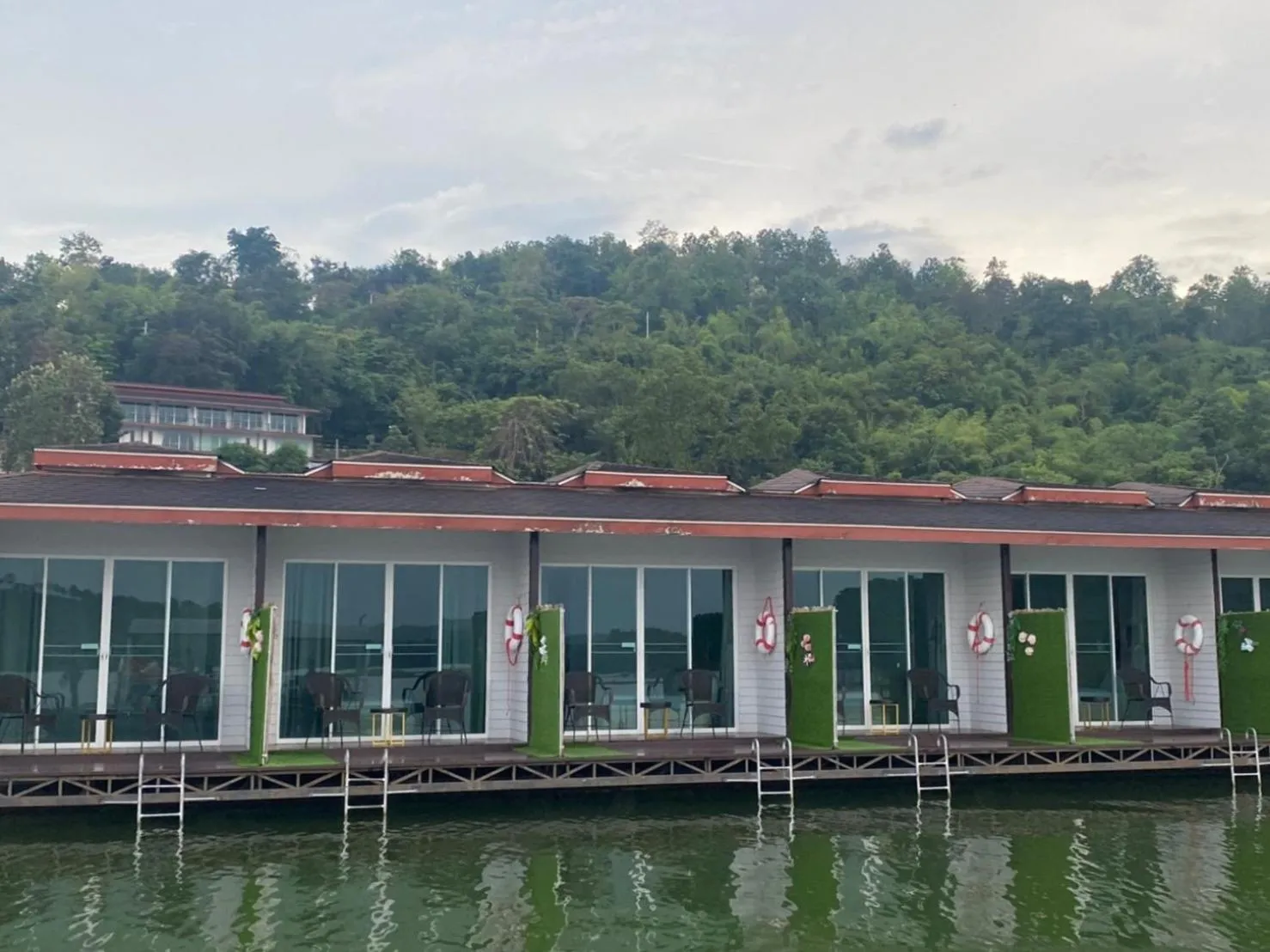 Raya Buri Resort Kanchanaburi