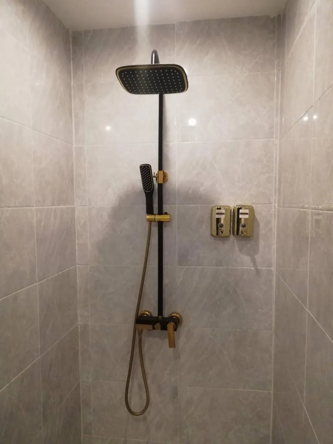 Raya Buri Resort Kanchanaburi