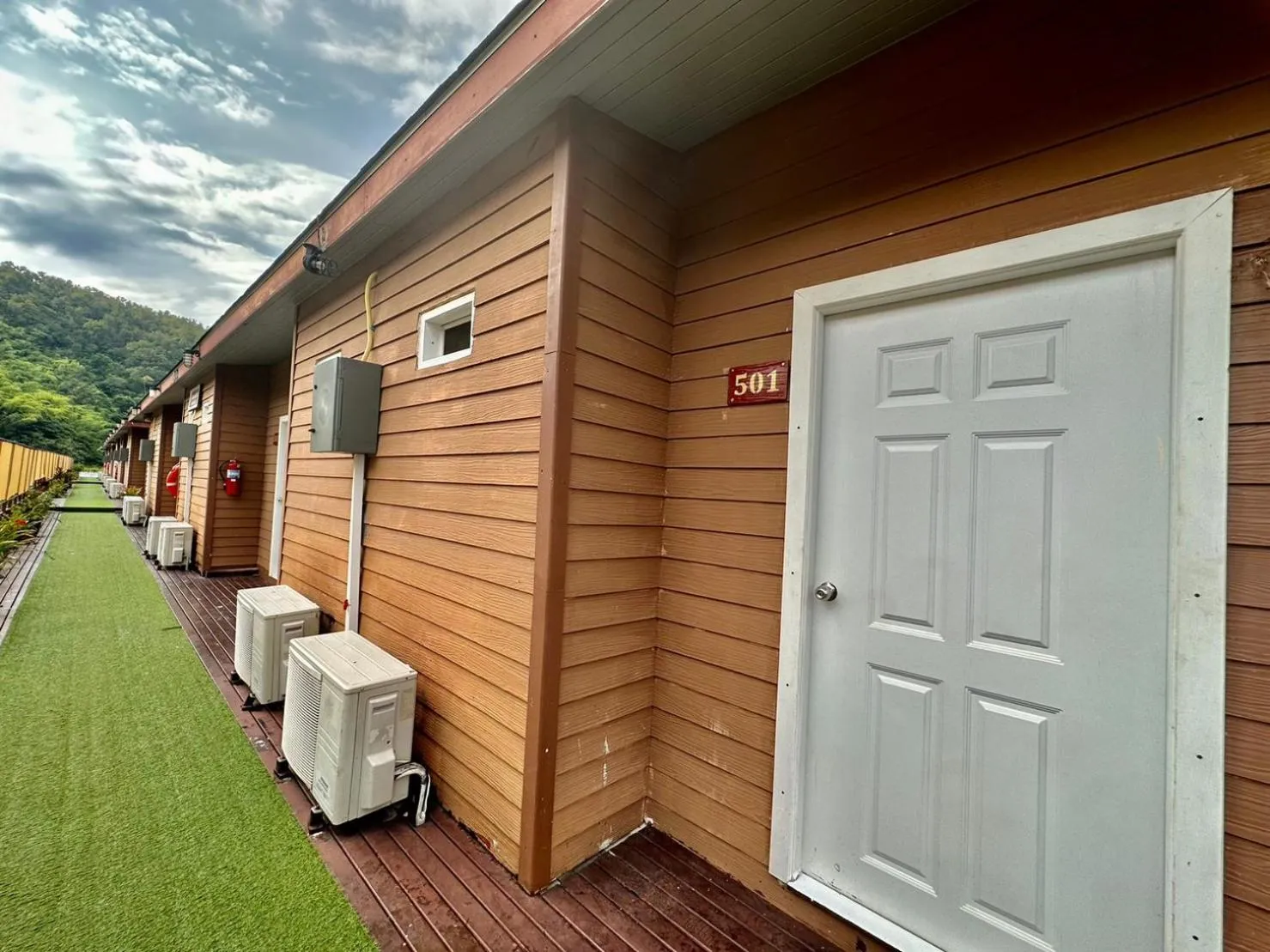 Raya Buri Resort Kanchanaburi