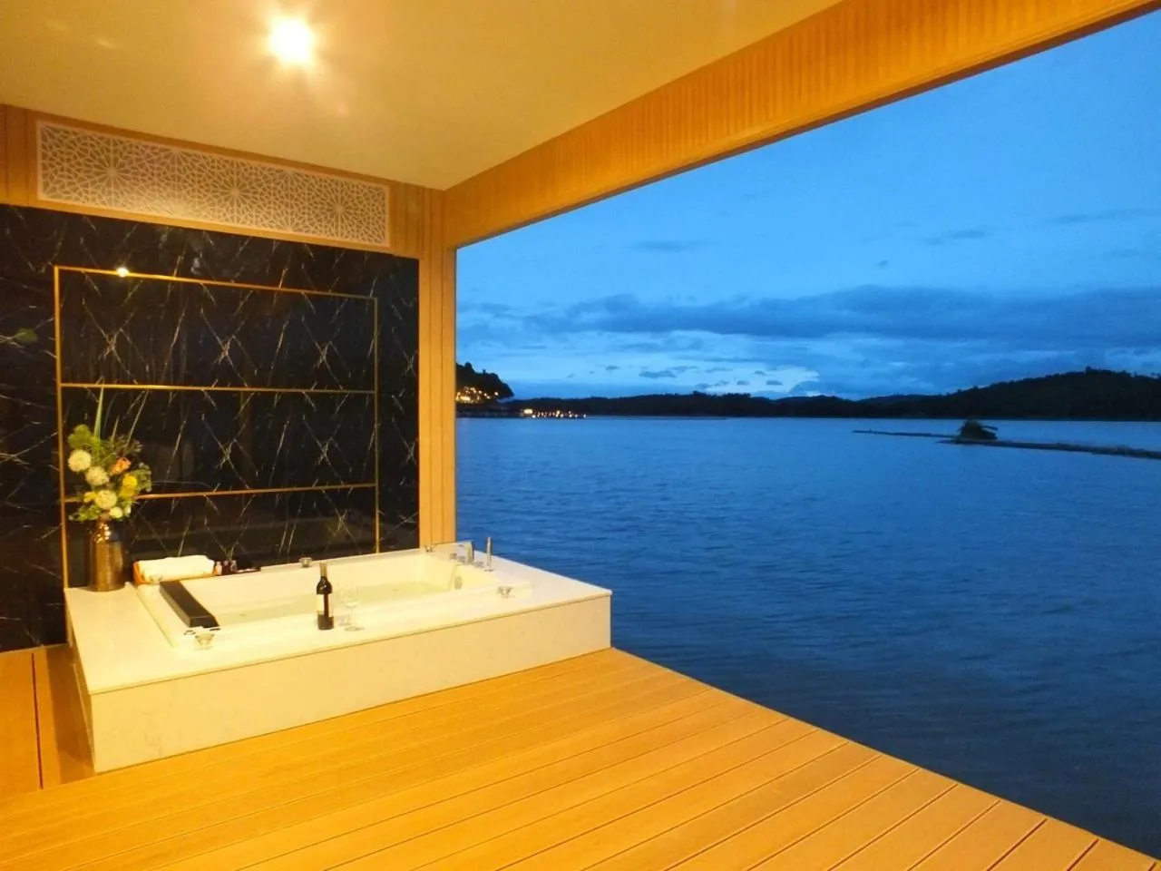 Raya Buri Resort Kanchanaburi