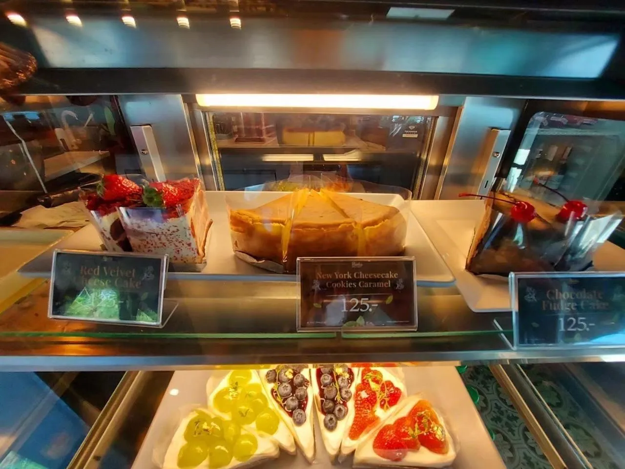 Coffee/tea facilities in Raya Buri Resort Kanchanaburi