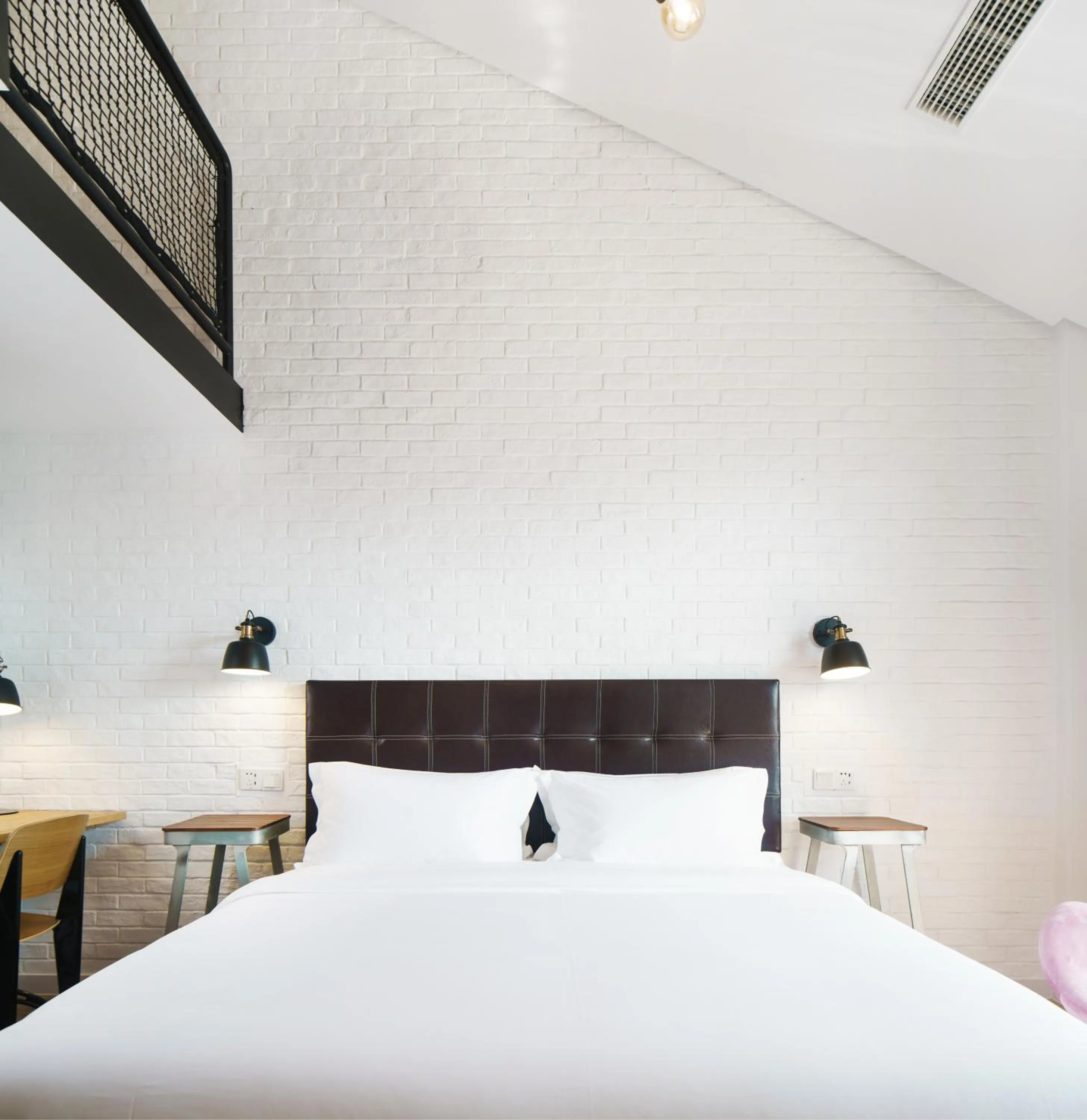 bunk bed, Bed in Cendre Hotel (Lingering Garden and Tiger Hill)