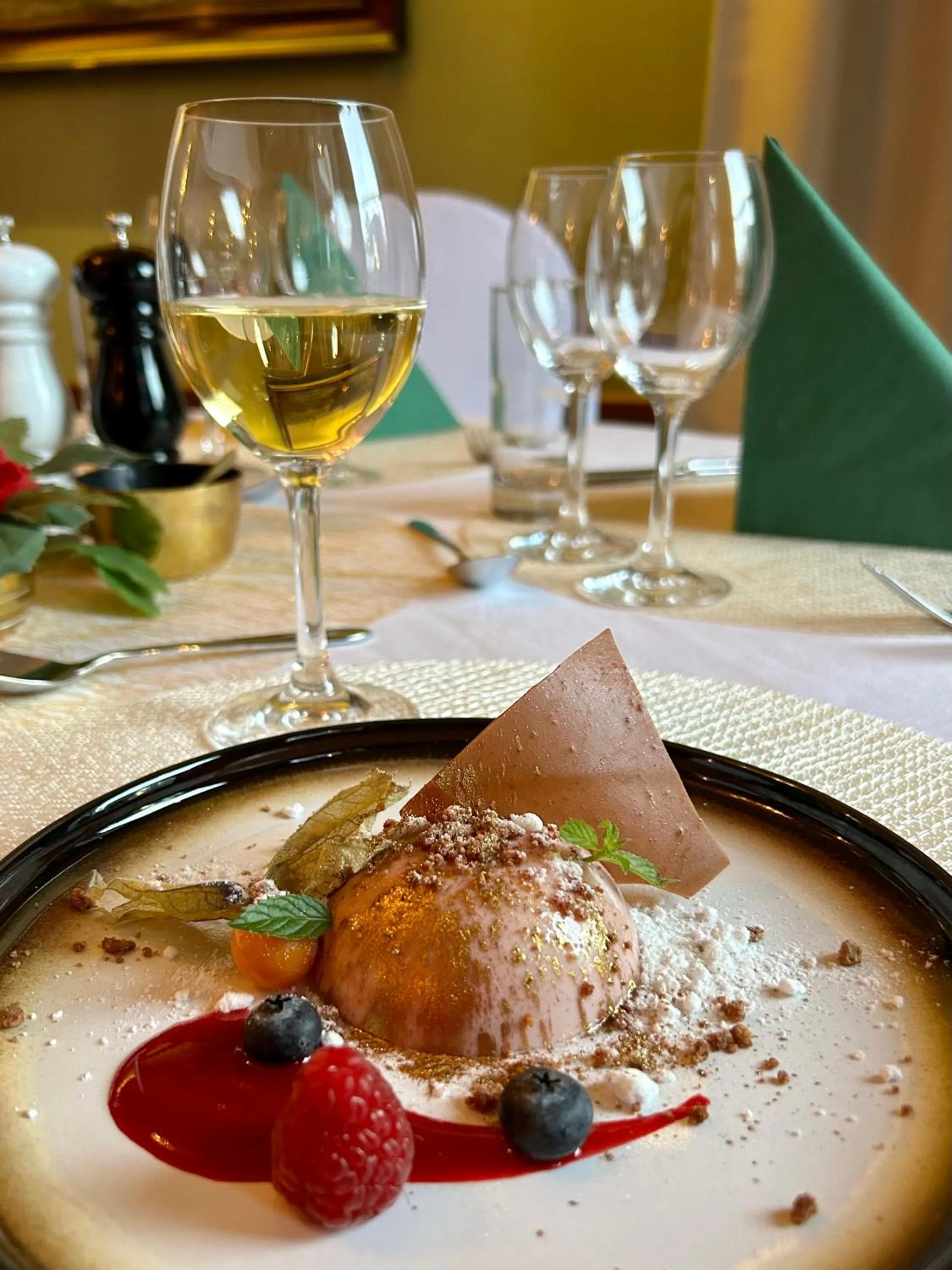 Restaurant/places to eat in Skultuna Hotell & Konferens