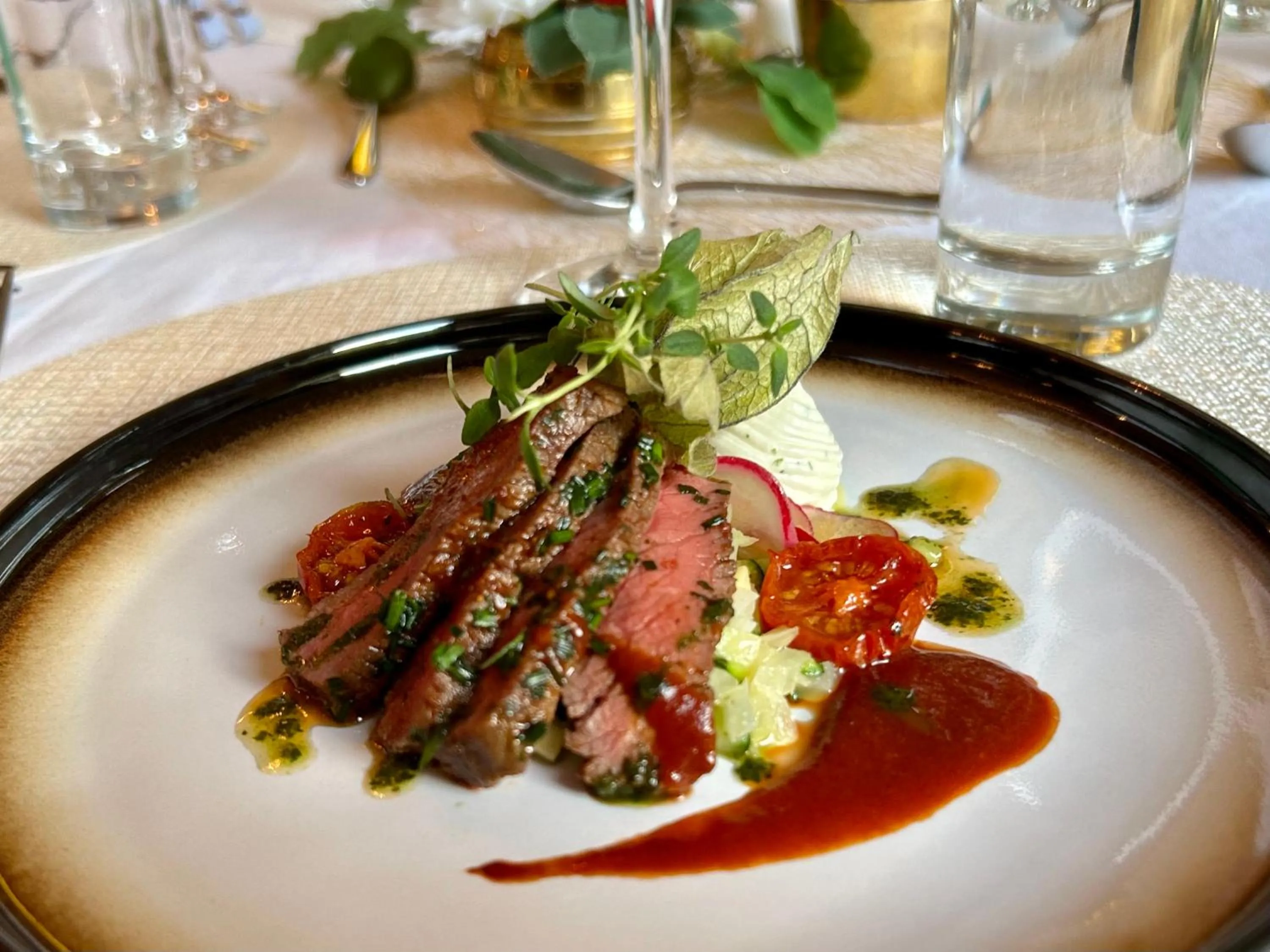 Restaurant/places to eat in Skultuna Hotell & Konferens