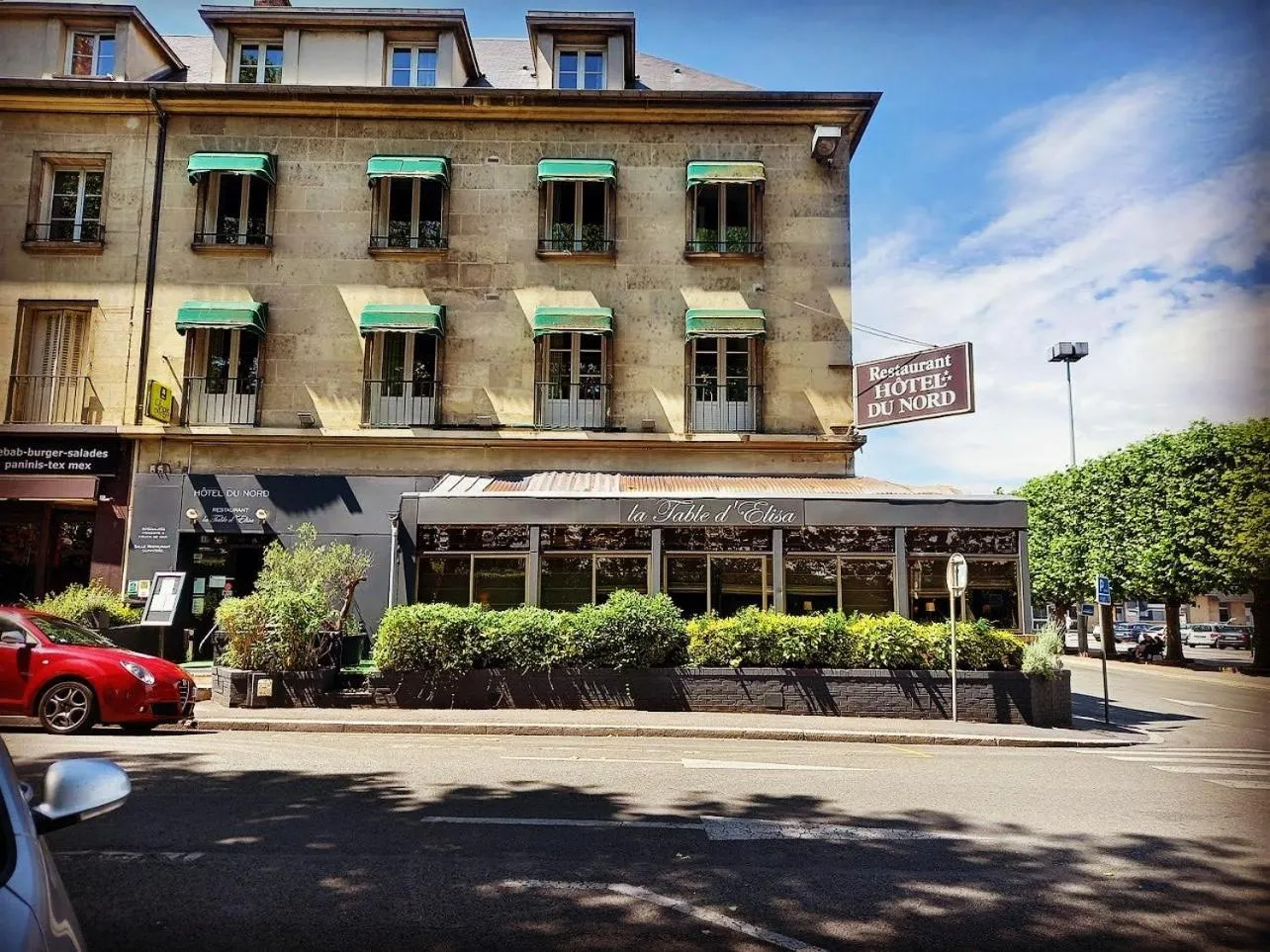 Logis - Hôtel du Nord et Restaurant La Table d'Elisa