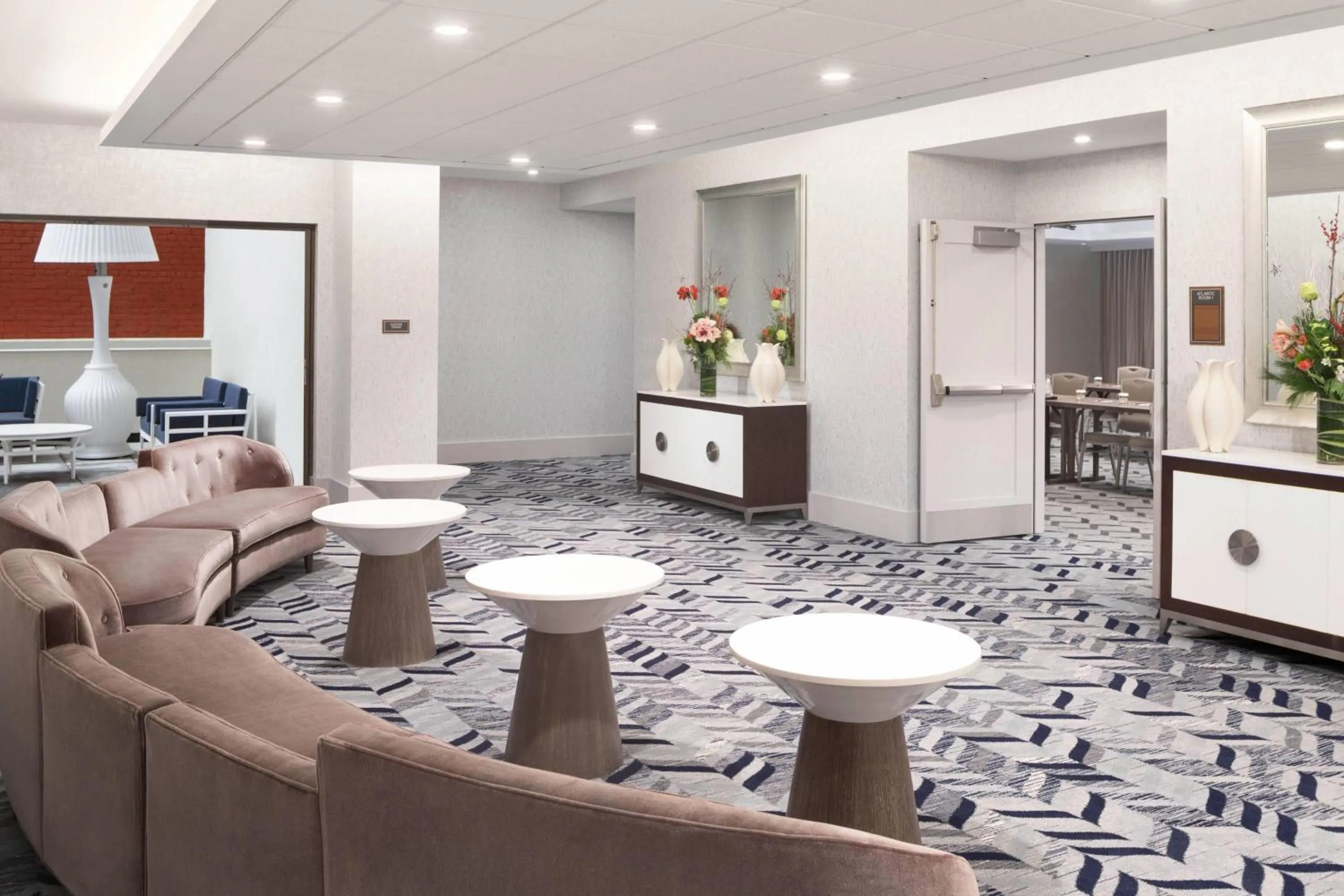 Meeting/conference room in Residence Inn by Marriott Stamford Downtown