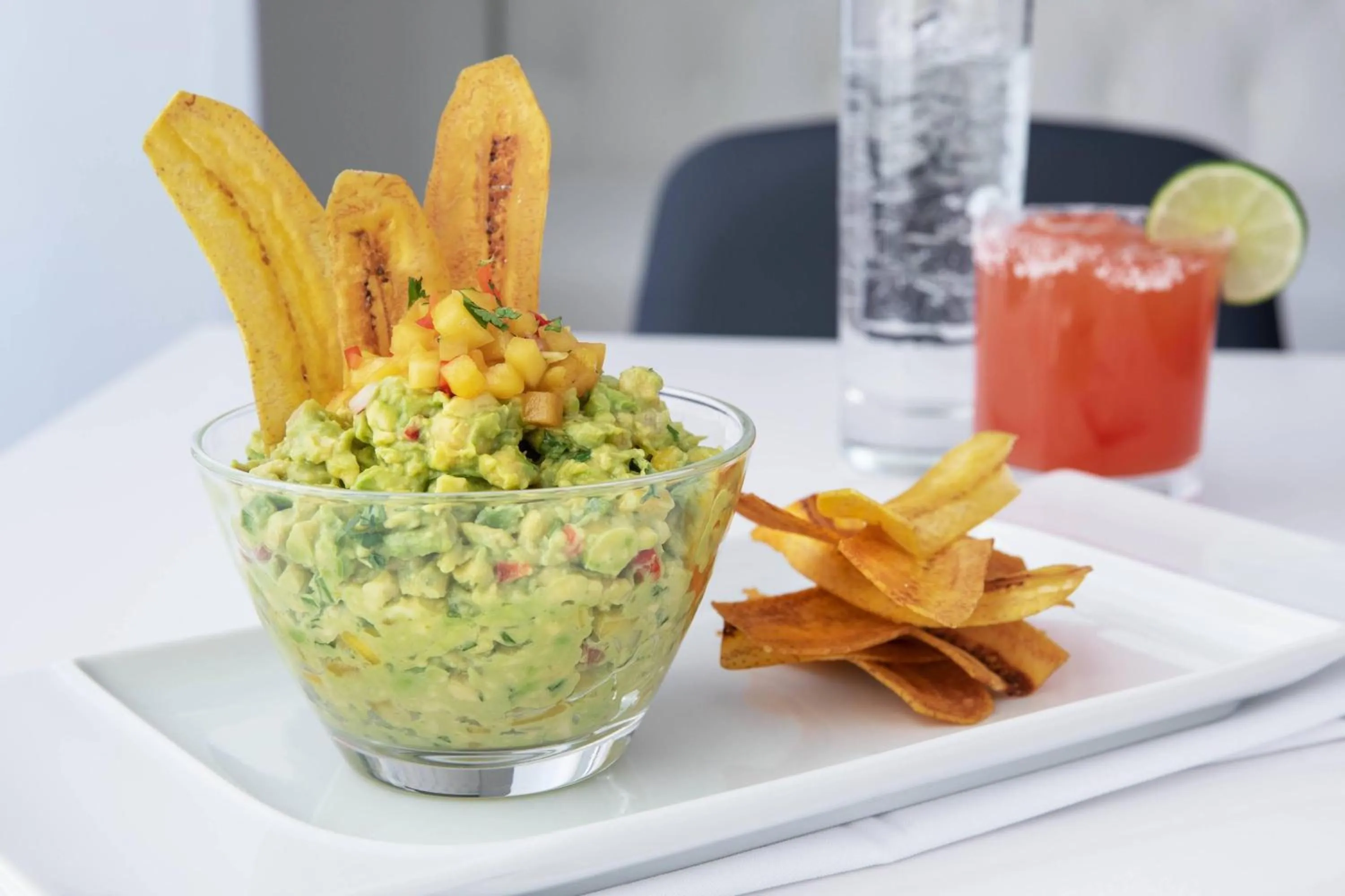 Lounge or bar in Residence Inn by Marriott Stamford Downtown