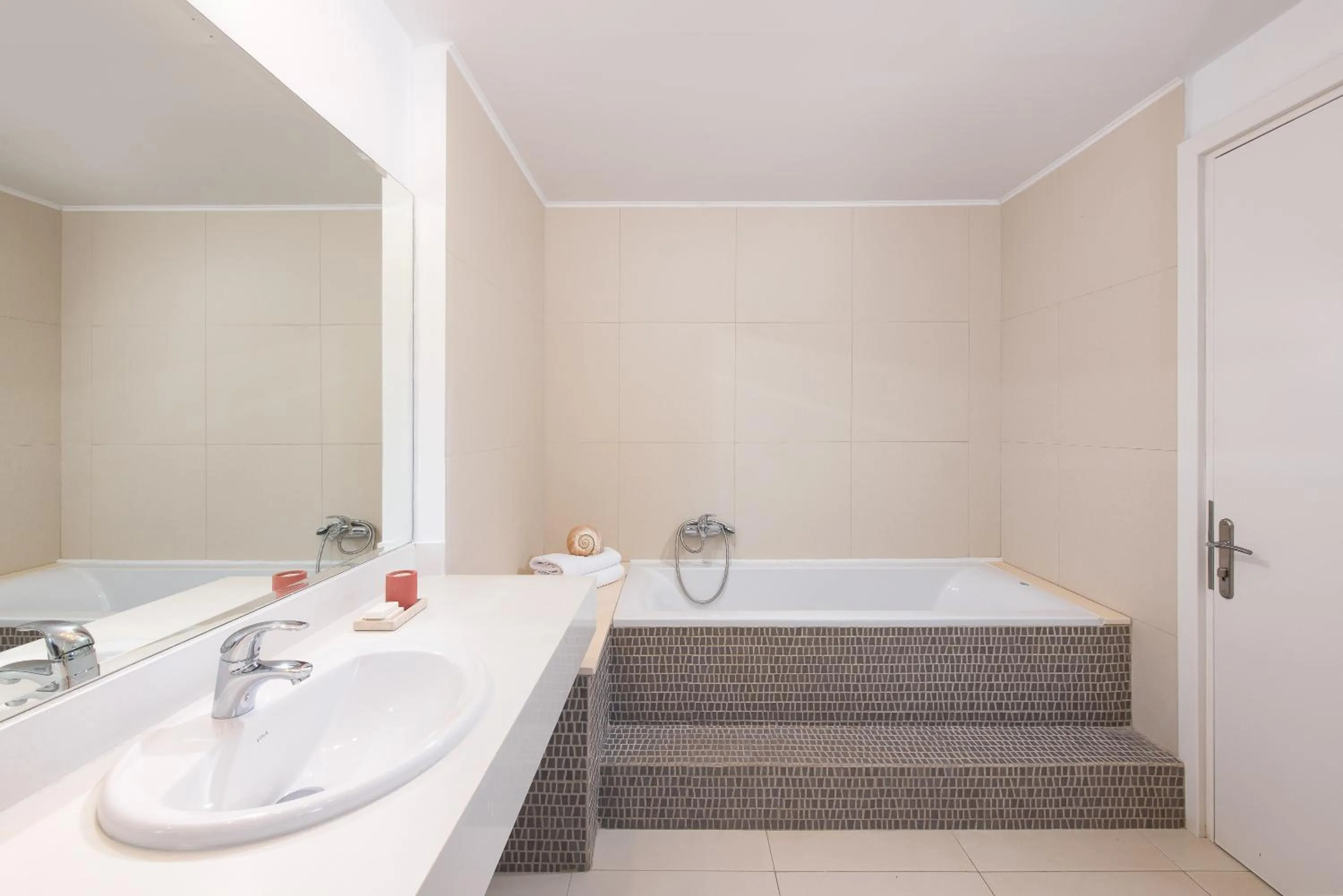 Mare Dei Suites Hotel Ionian Resort