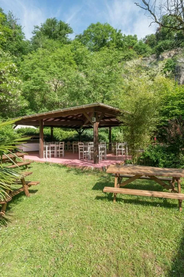 Day in Logis Hôtel La Cascade