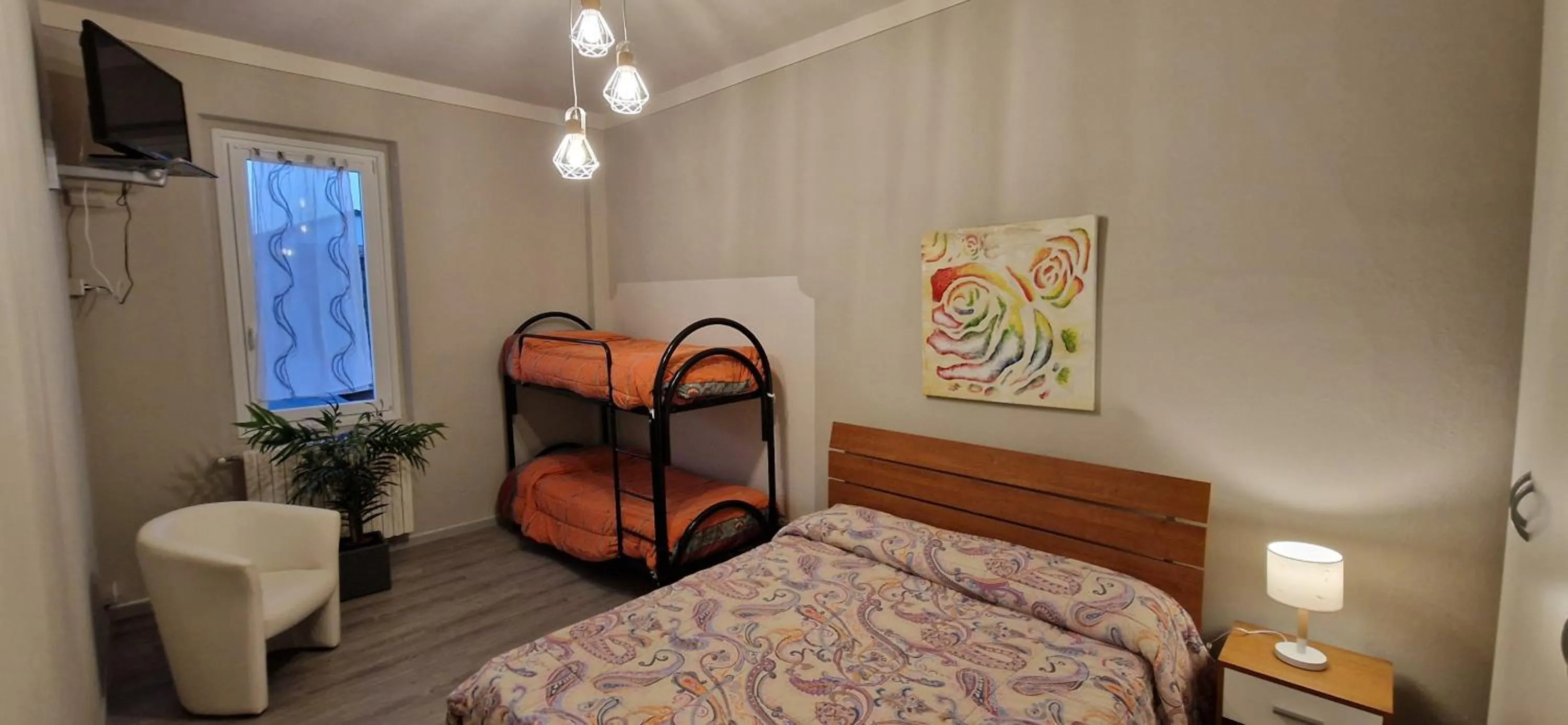 Bedroom, Bed in Appartamenti Esmera