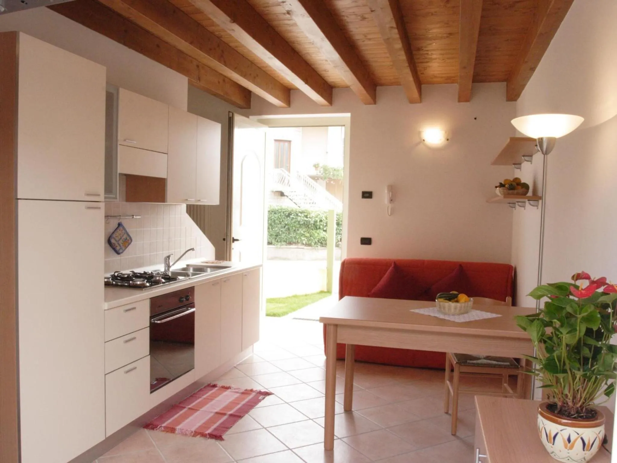 Dining area in Appartamenti Esmera