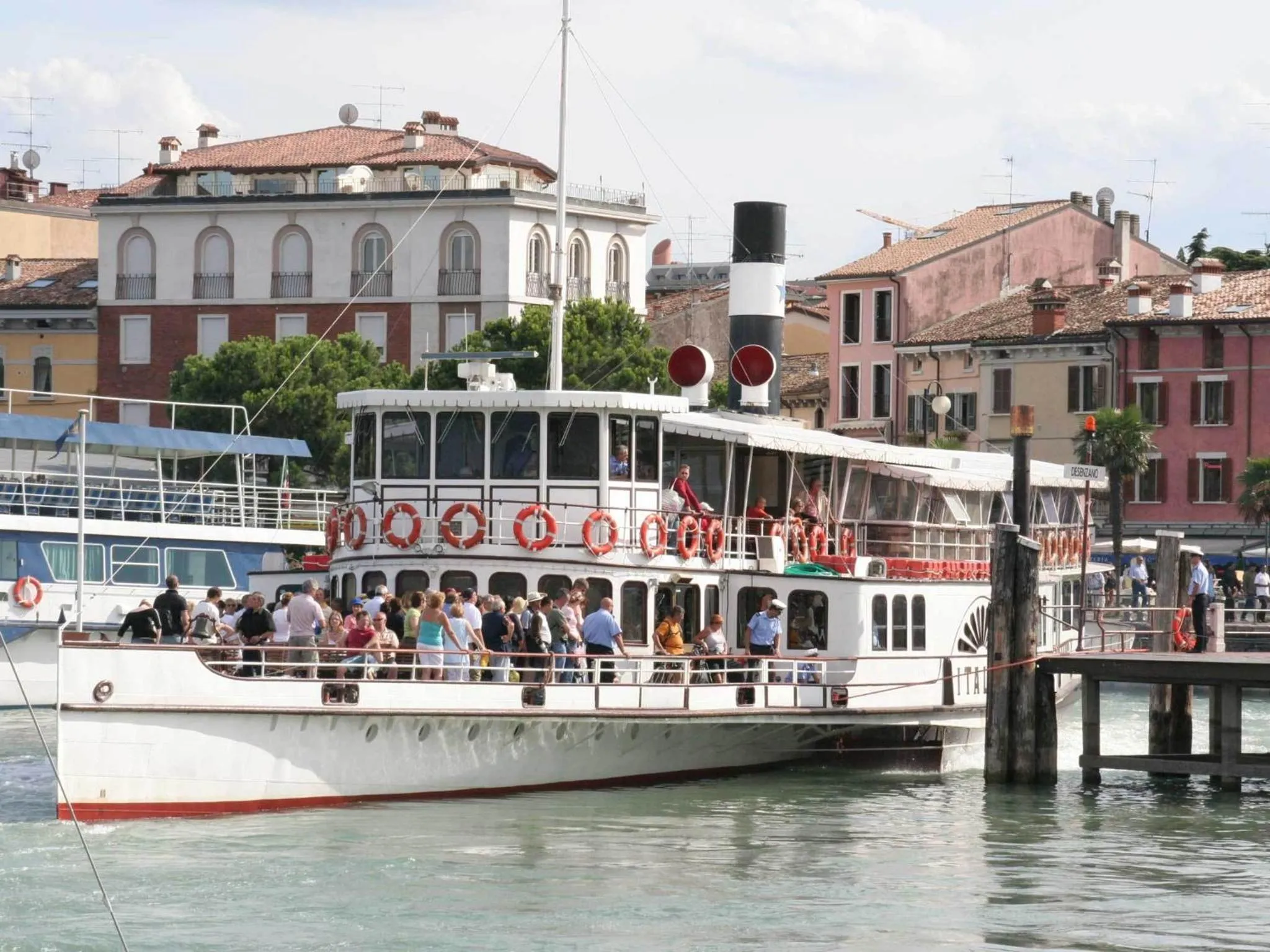 Area and facilities in Appartamenti Esmera
