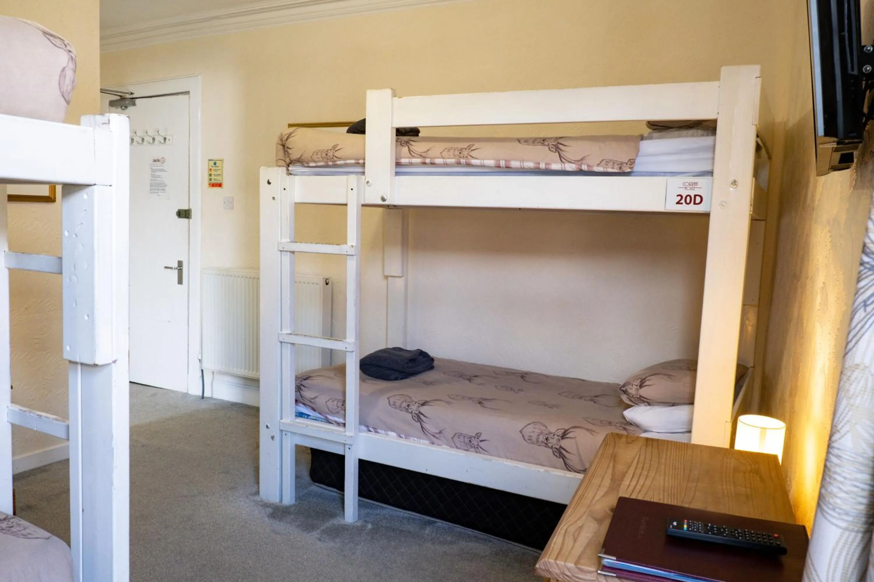 Bedroom, Bed in Corran House Guest House