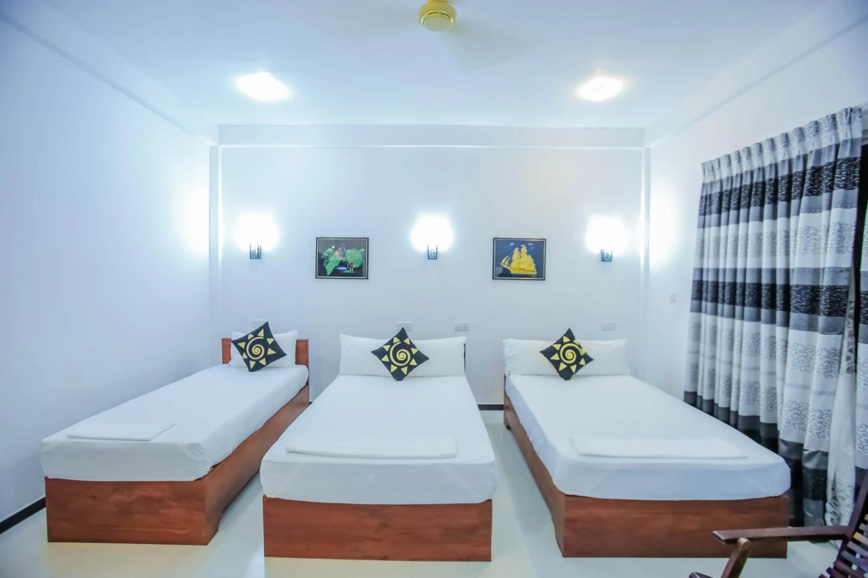 Bed in Sunstar Nilaveli