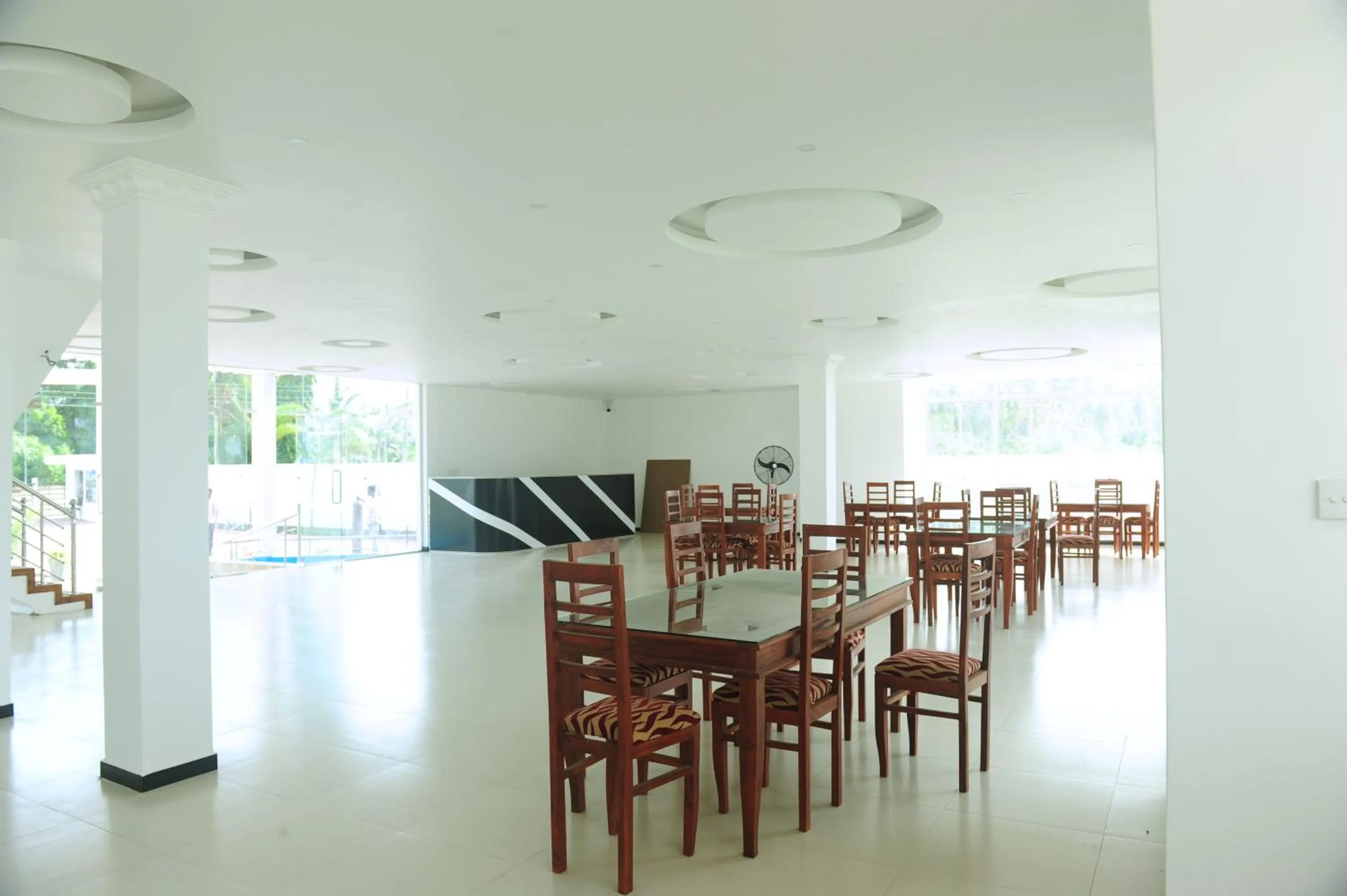 Restaurant/places to eat in Sunstar Nilaveli