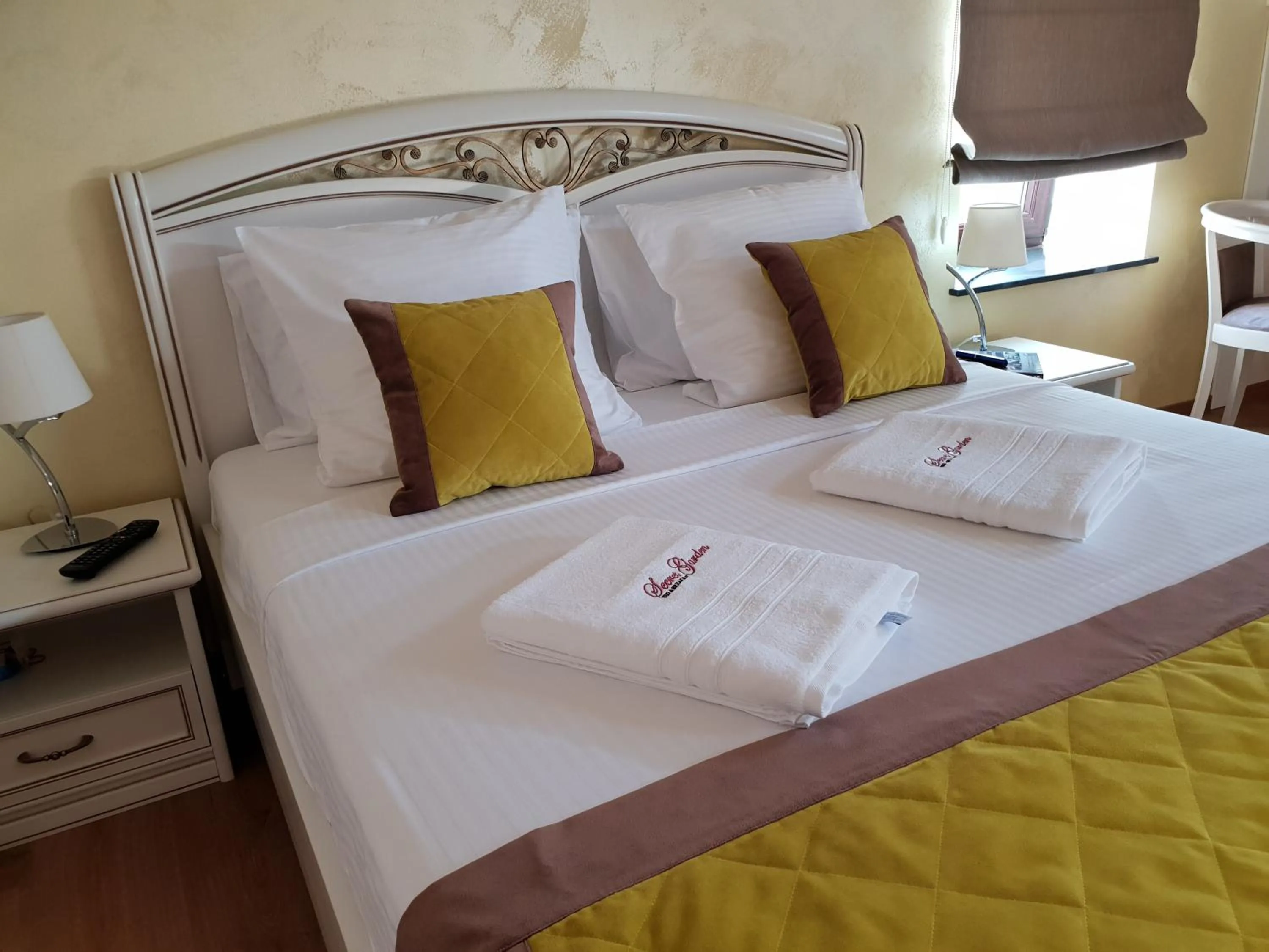 Bed in B&B Secret Garden Adults only