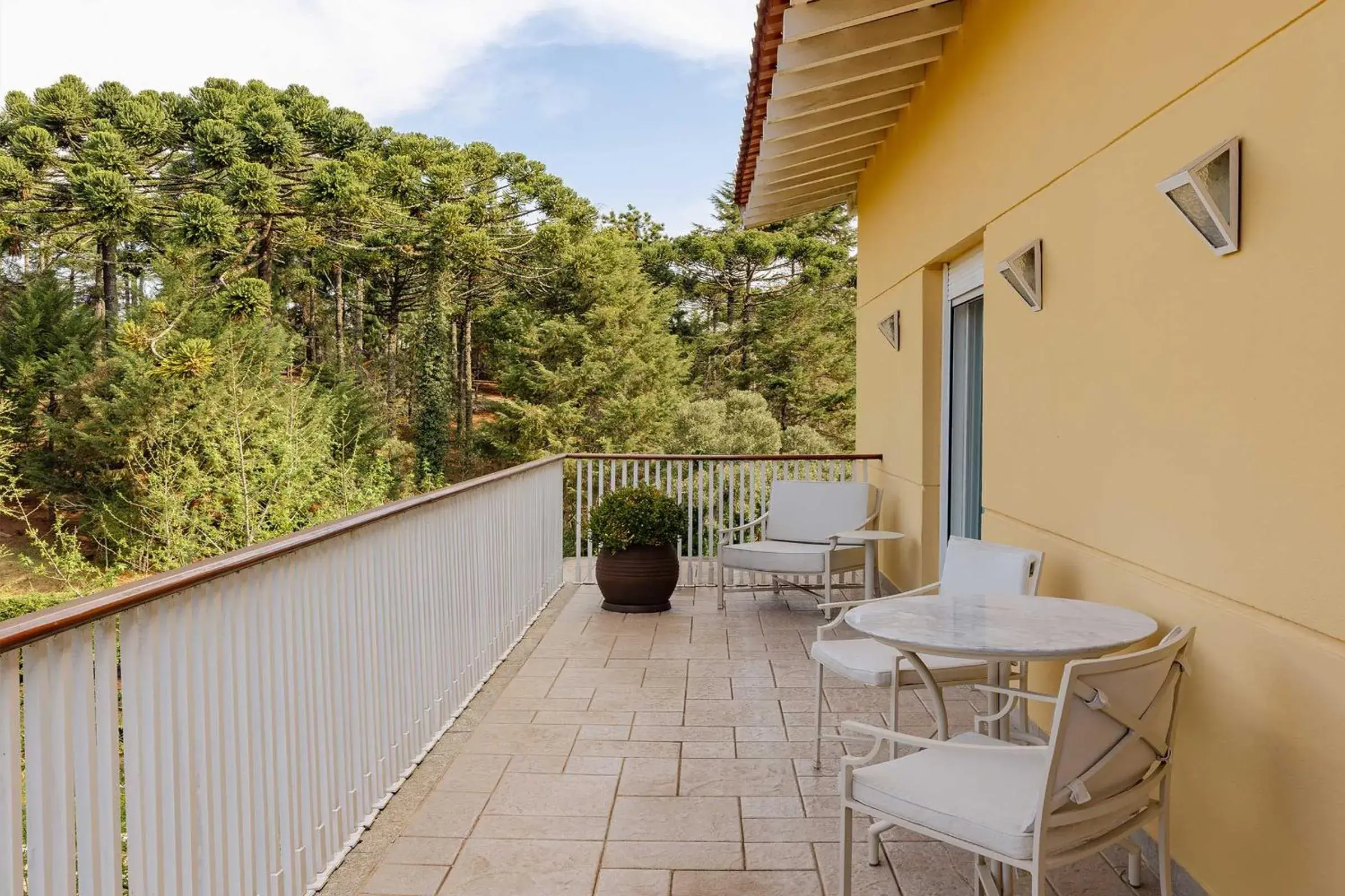 Suite with Balcony in Grande Hotel Campos do Jordao Suite with Balcony in Grande Hotel Campos do Jordao