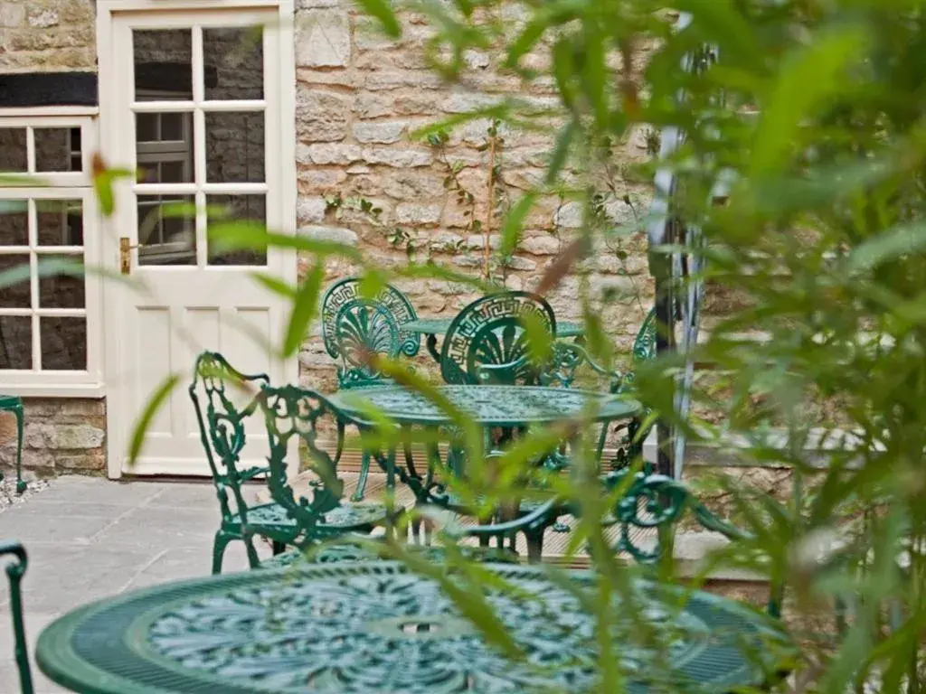 Property building in The Blenheim Buttery Property building in The Blenheim Buttery