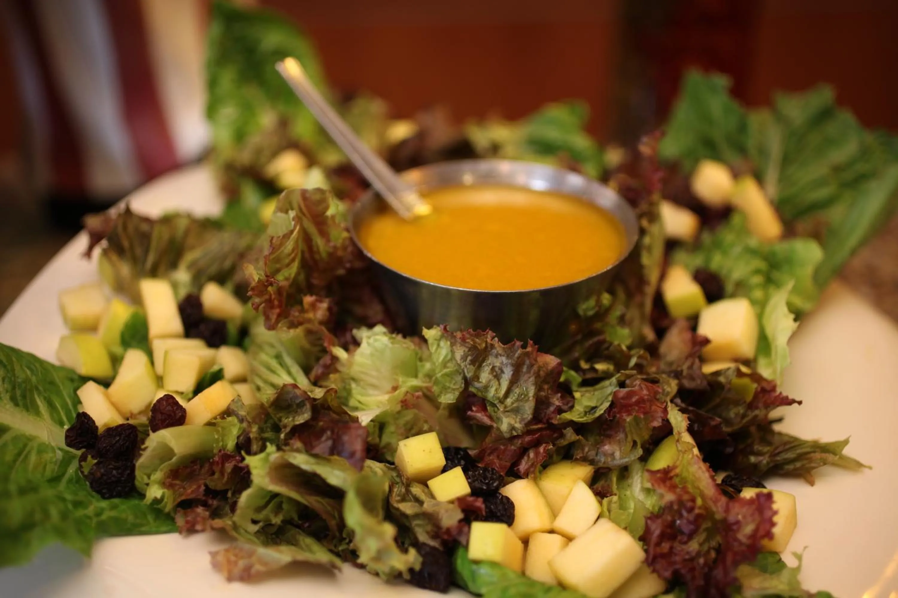 Restaurant/places to eat in Hotel Emily