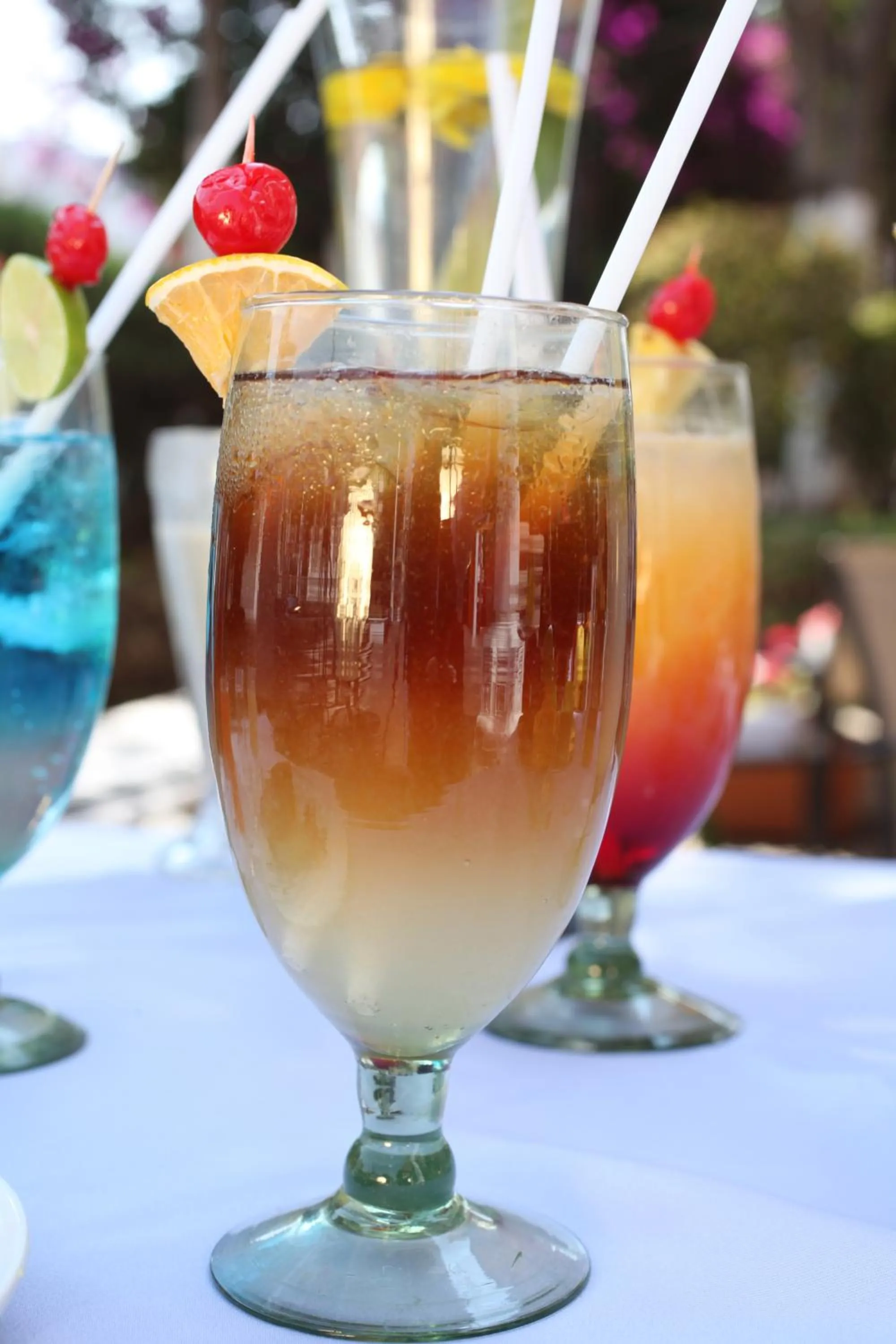 Restaurant/places to eat in Hotel Emily