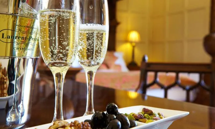 Food, Bed in The Wrea Head Hall Country House Hotel & Restaurant