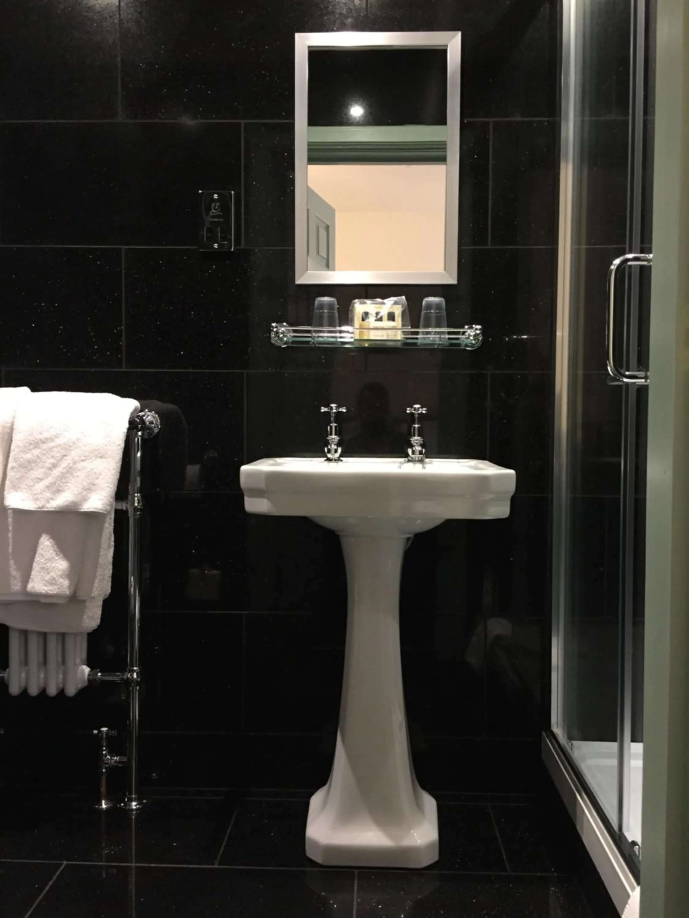 Shower in The Wrea Head Hall Country House Hotel & Restaurant