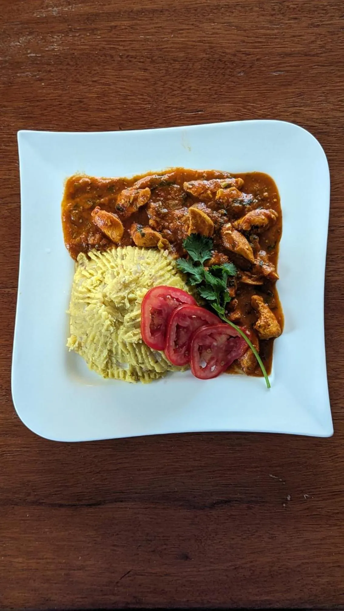 Restaurant/places to eat in Nightingale Apartments Hotel Mombasa