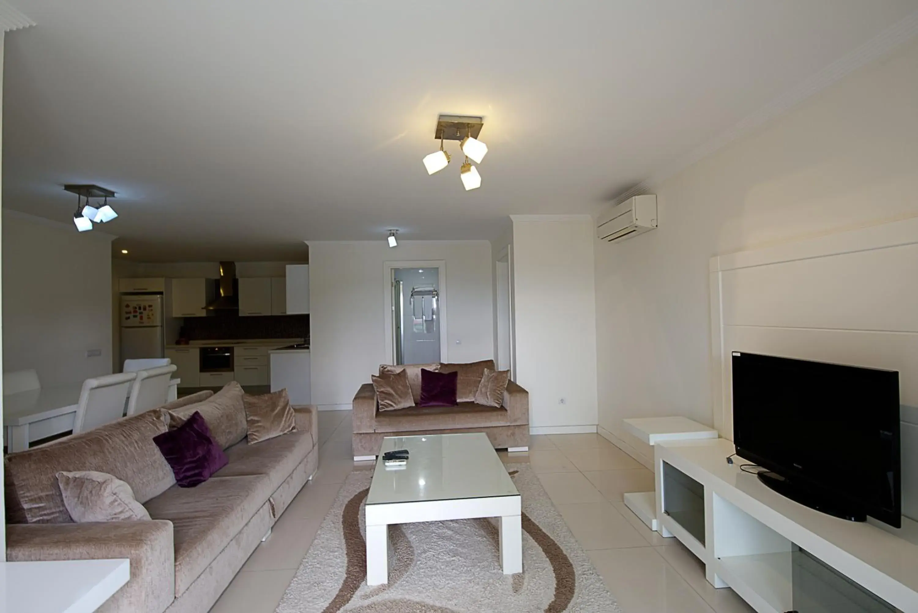 One-Bedroom Apartment with Garden View in Royal Palm Residence One-Bedroom Apartment with Garden View in Royal Palm Residence