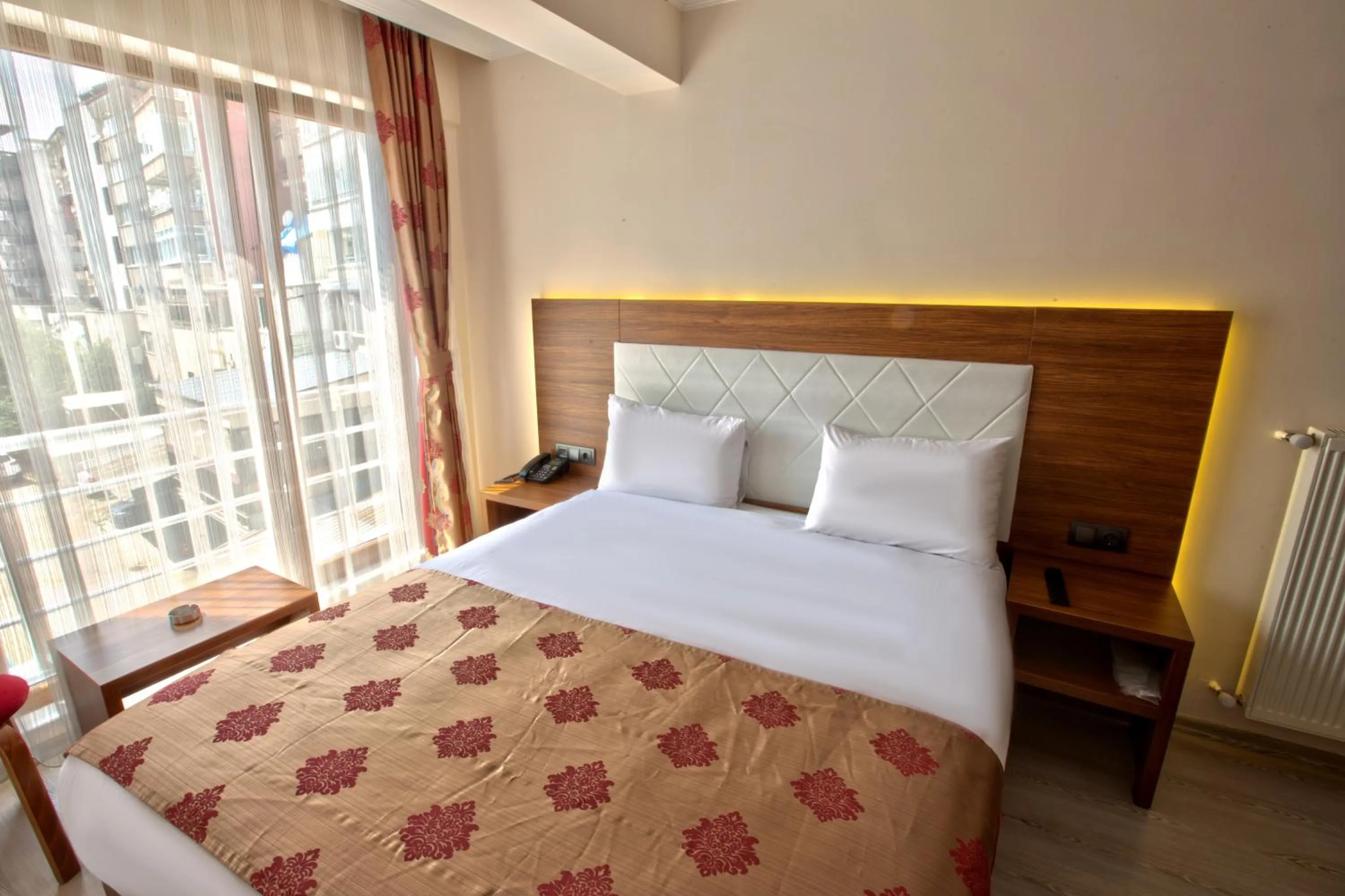 Bed in Bolu Cadde Otel