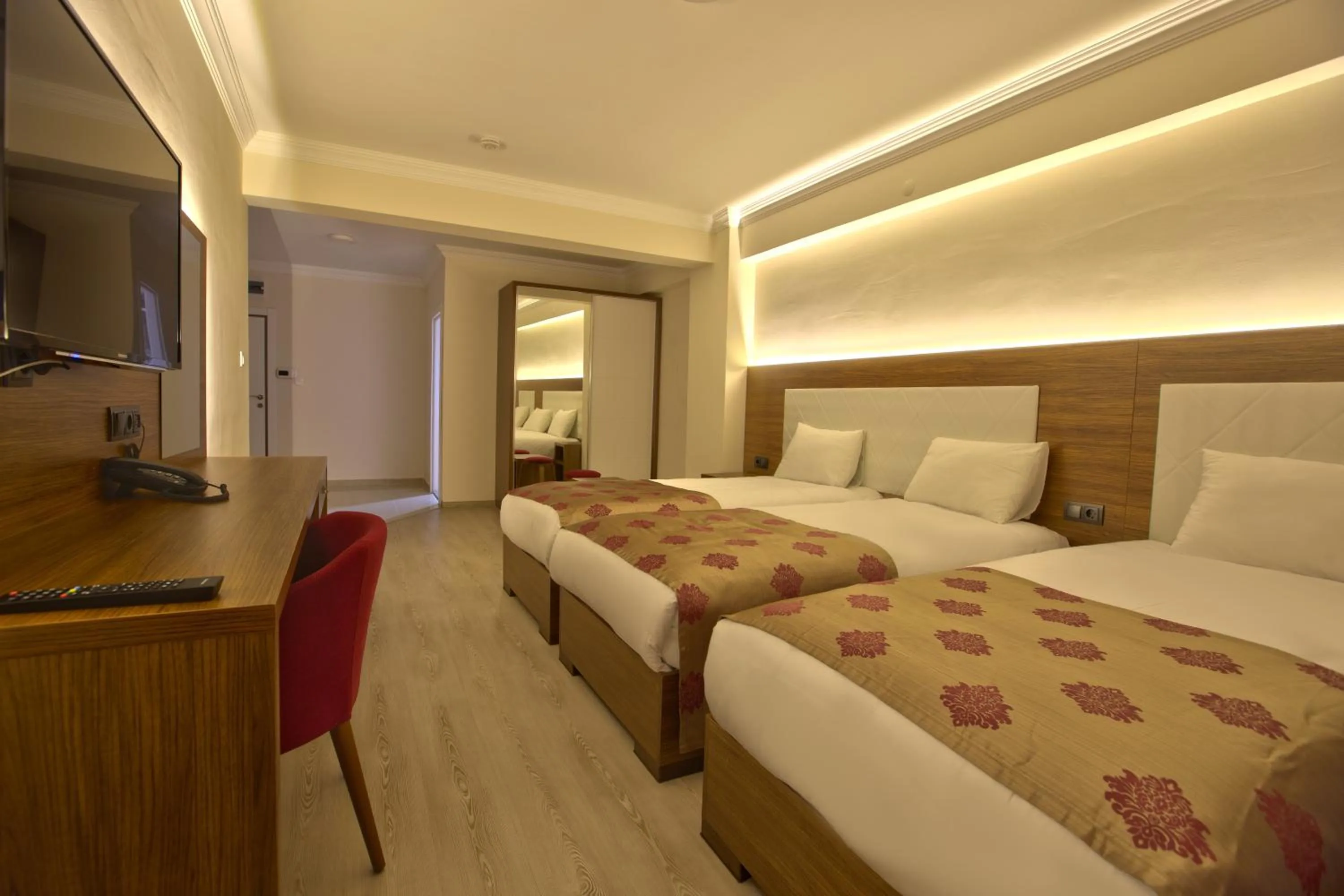 Bed in Bolu Cadde Otel