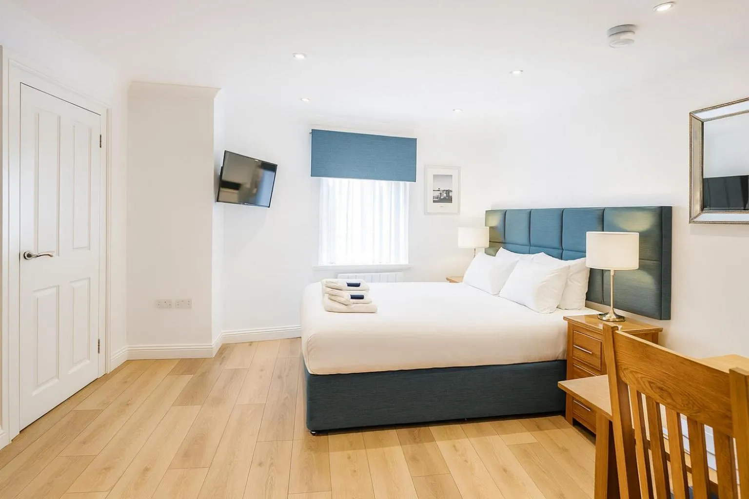 Bed in Edinburgh Aparthotel