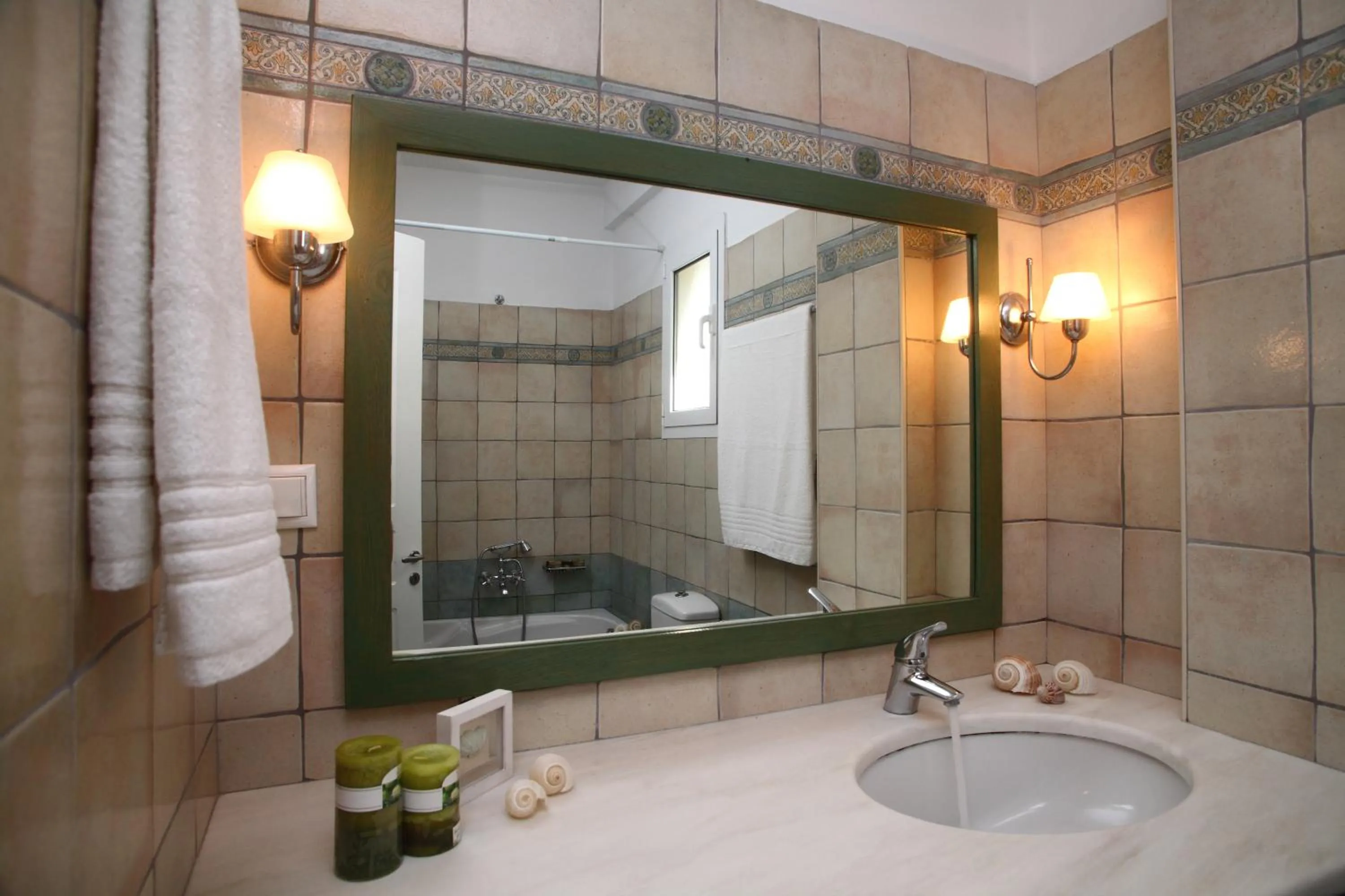 Bathroom in Anthias Garden