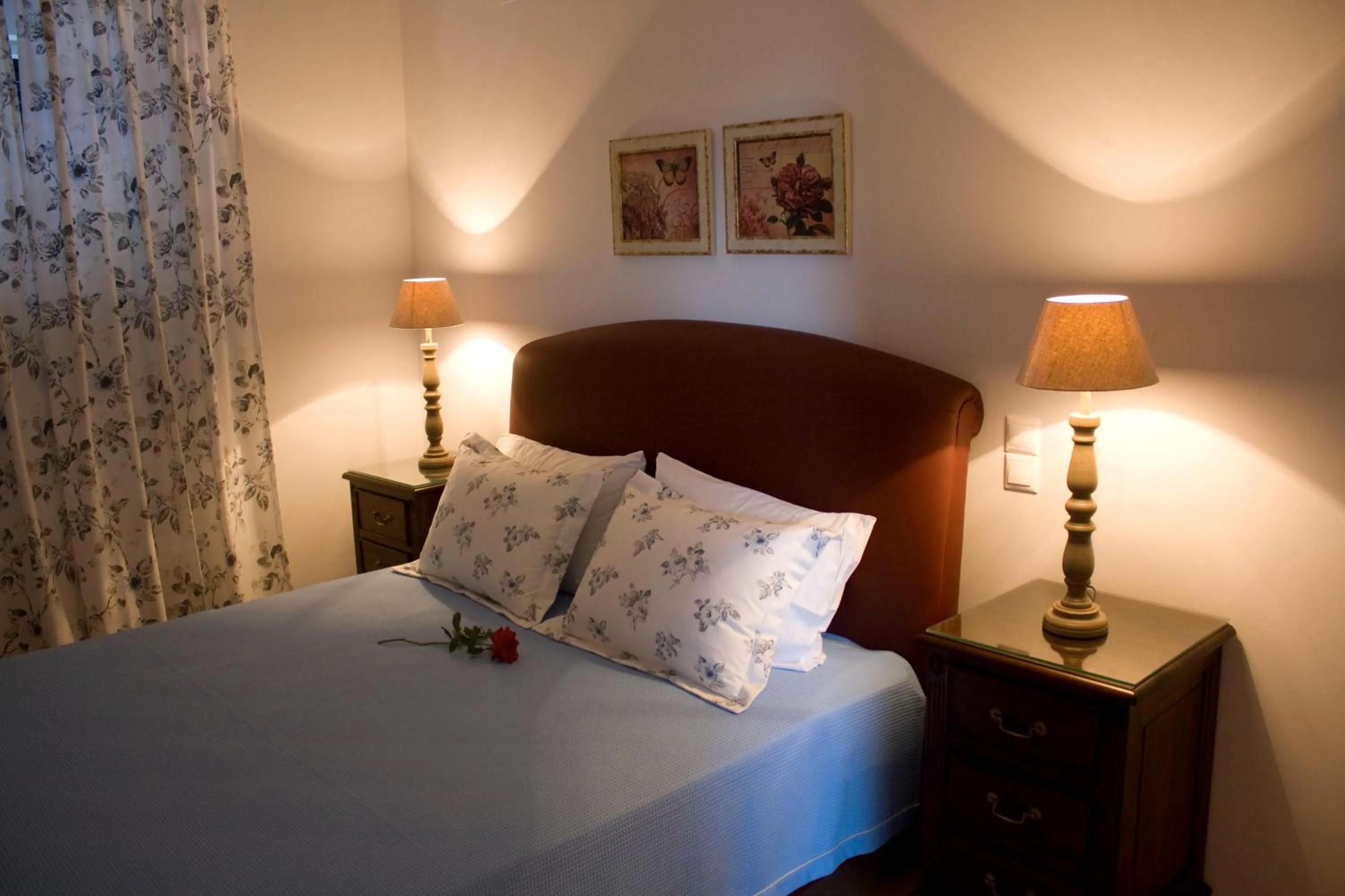 Bed in Anthias Garden