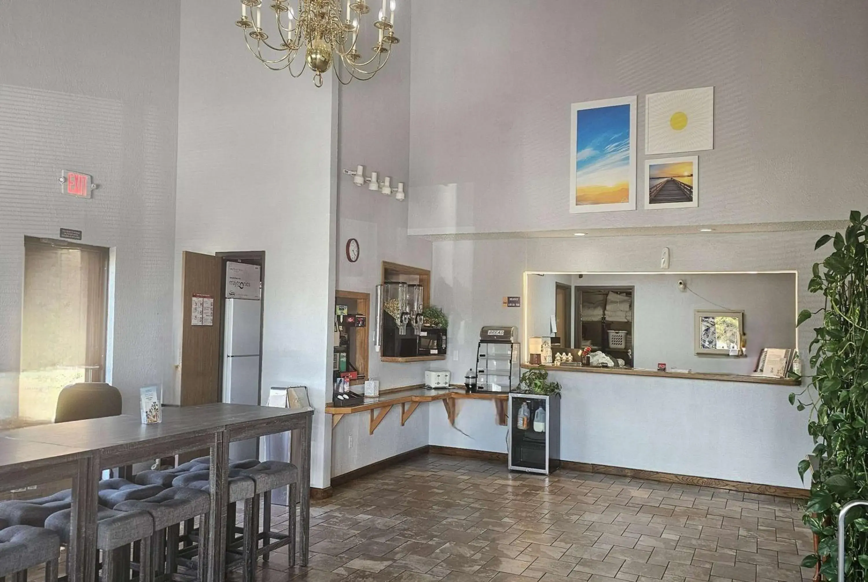 Lobby or reception in Days Inn by Wyndham Ozark Springfield Lobby or reception in Days Inn by Wyndham Ozark Springfield