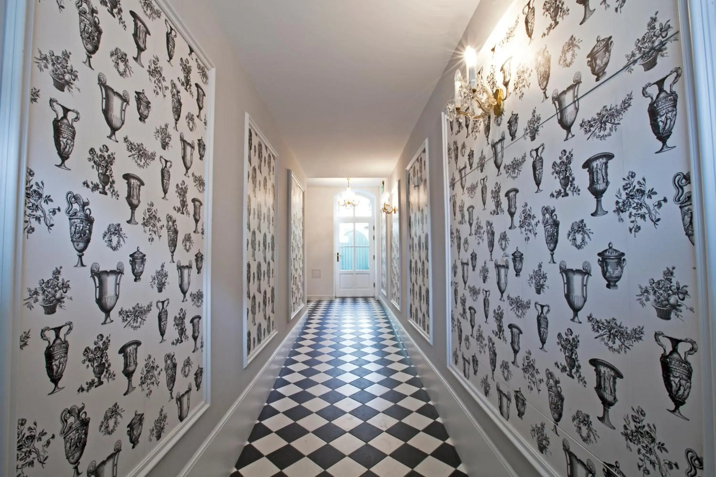 Lobby or reception in Crystal Suites Chez Helena Lobby or reception in Crystal Suites Chez Helena