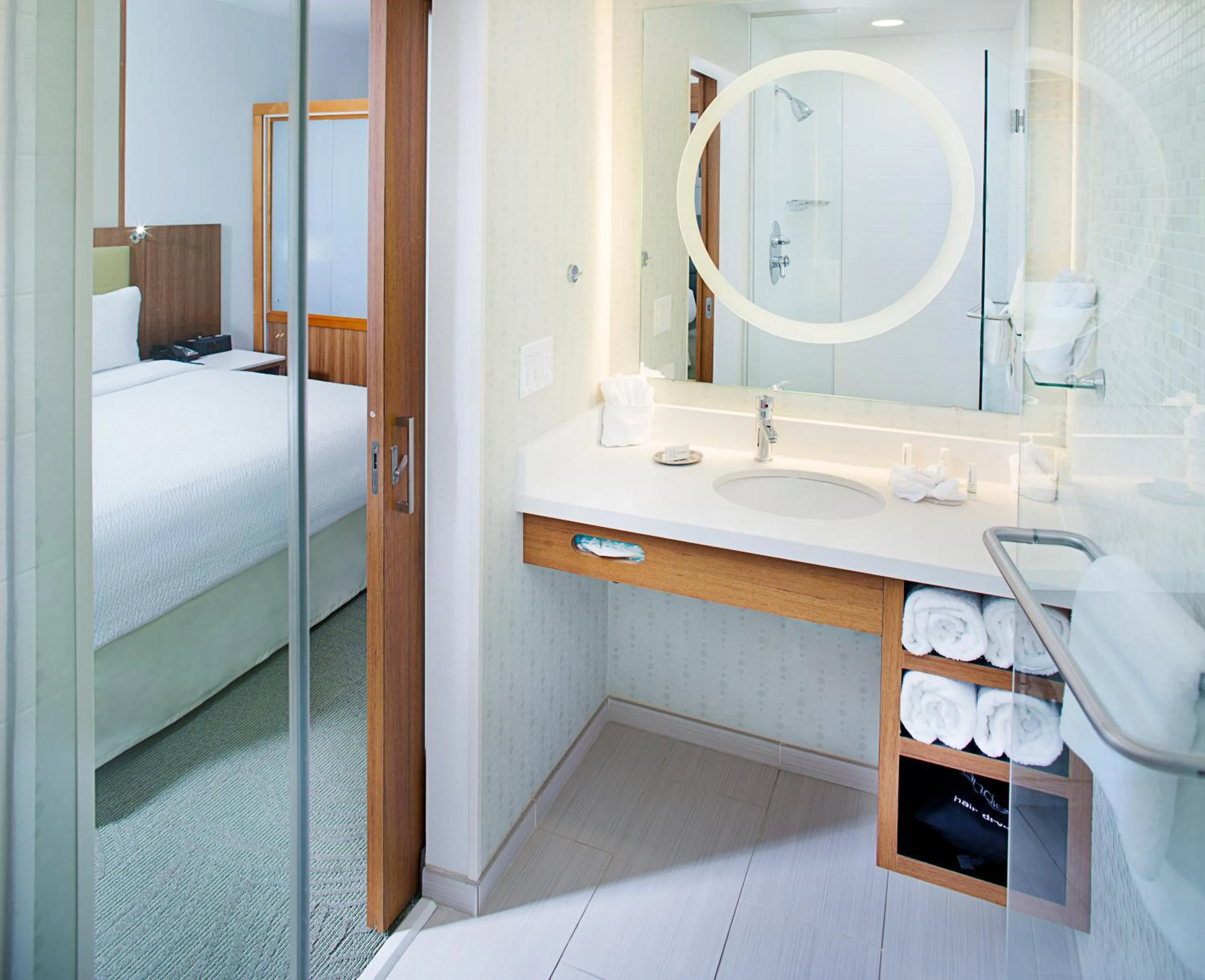Bathroom, Bed in SpringHill Suites by Marriott Dallas Richardson/Plano
