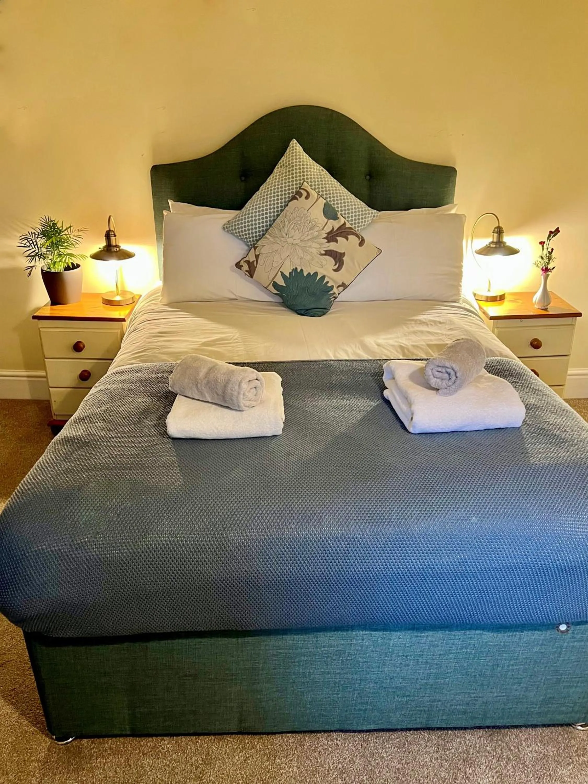 Bed in Dolgun Uchaf Historic B&B and Cottages in Snowdonia