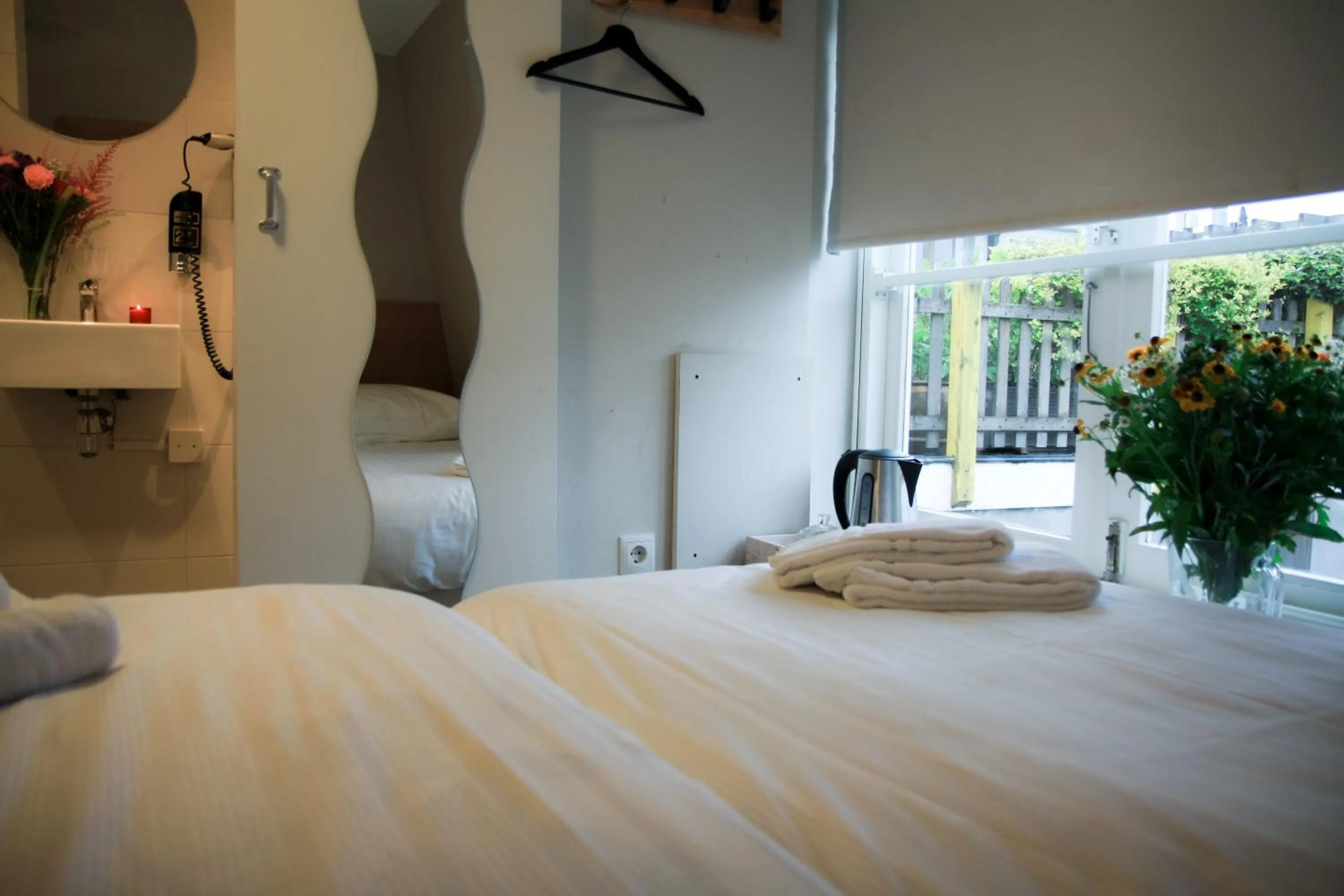 Photo of the whole room, Bed in Hotel 55 - City Centre