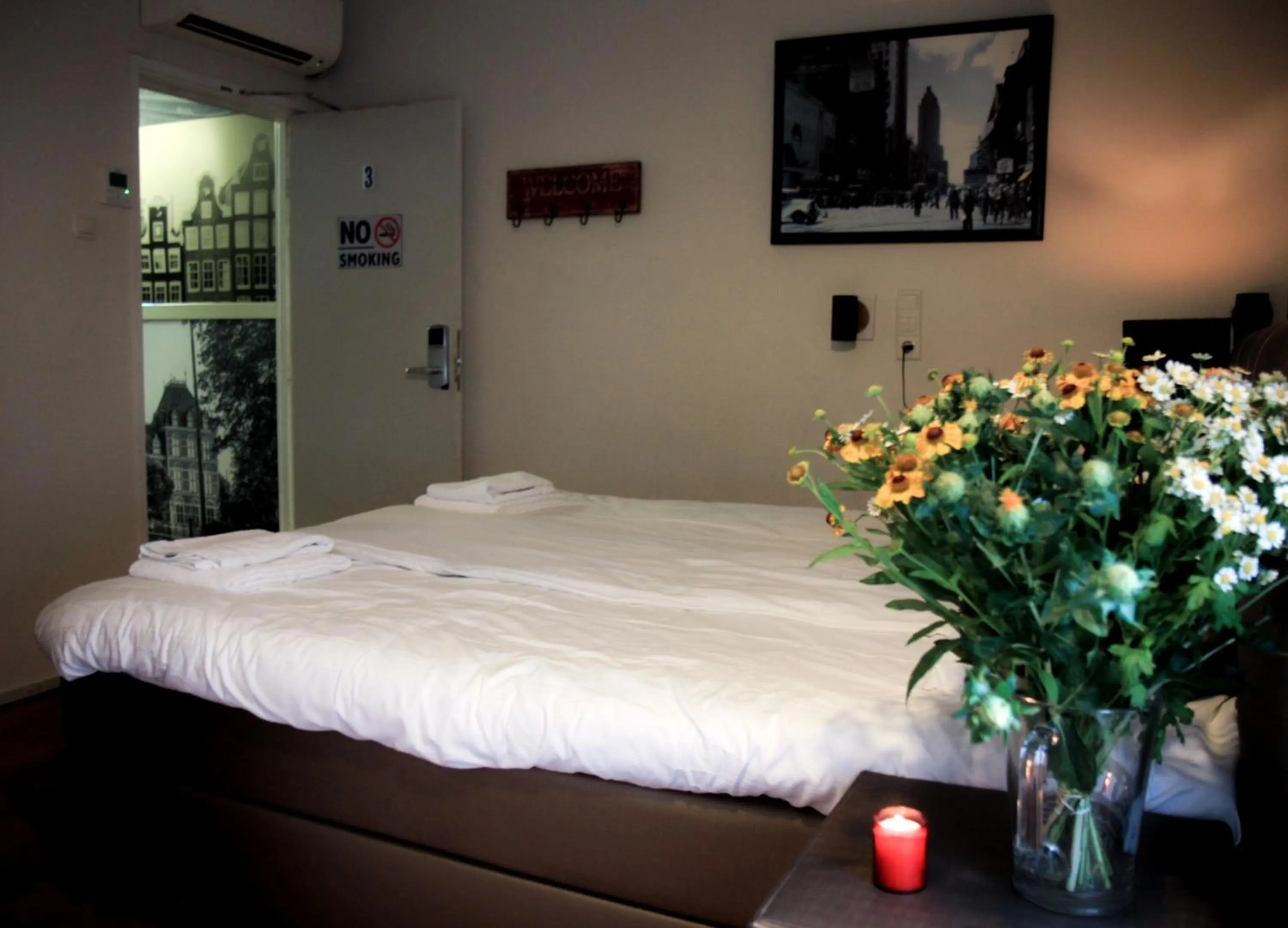 Photo of the whole room, Bed in Hotel 55 - City Centre