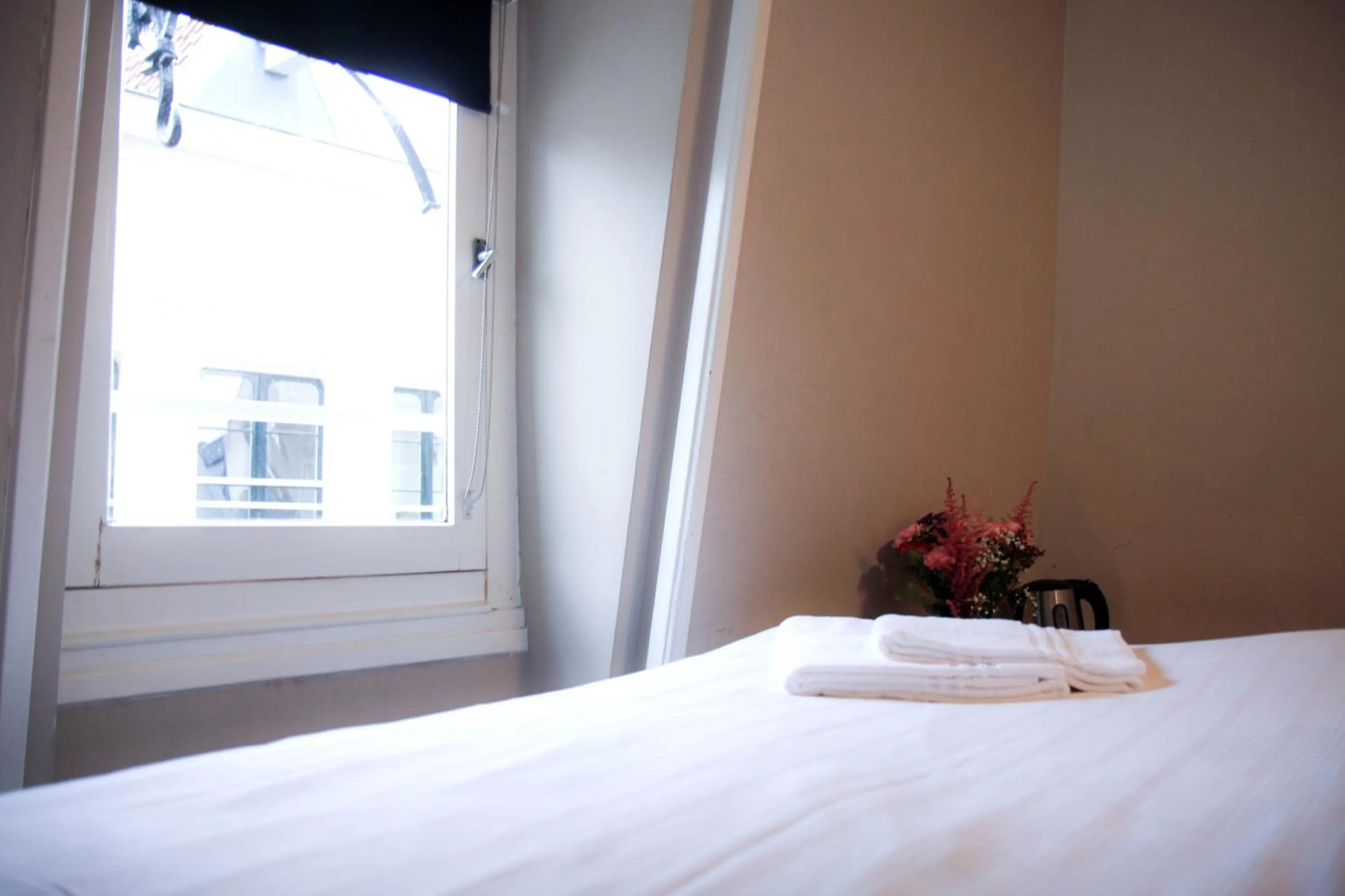 Bed in Hotel 55 - City Centre