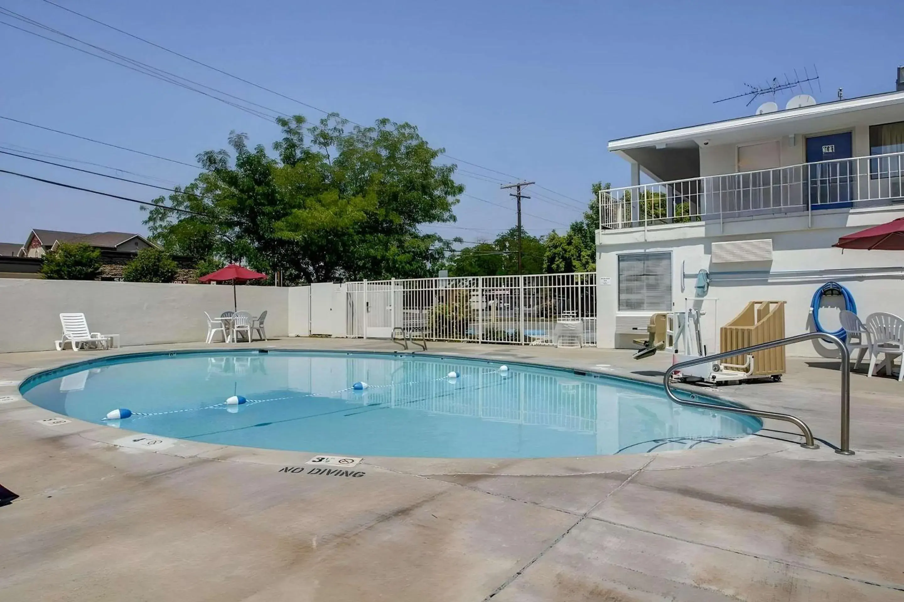 Swimming pool in Park Inn by Radisson, Salt Lake City Downtown Swimming pool in Park Inn by Radisson, Salt Lake City Downtown
