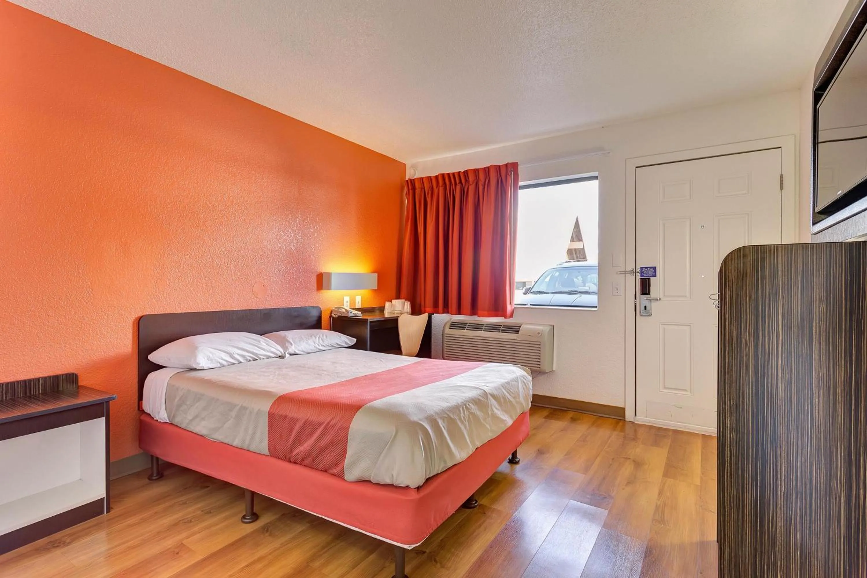 Bedroom in Motel 6 Santa Rosa - South