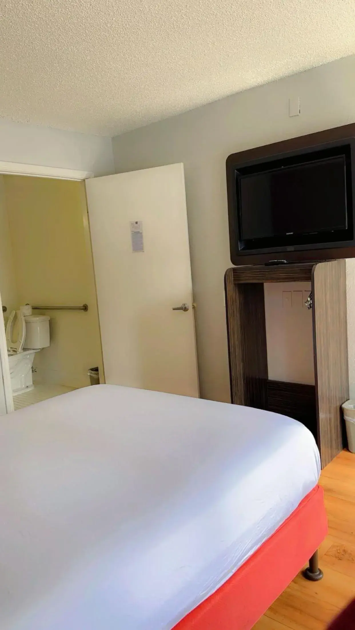 Bed in Park Inn by Radisson, Santa Rosa South Bed in Park Inn by Radisson, Santa Rosa South