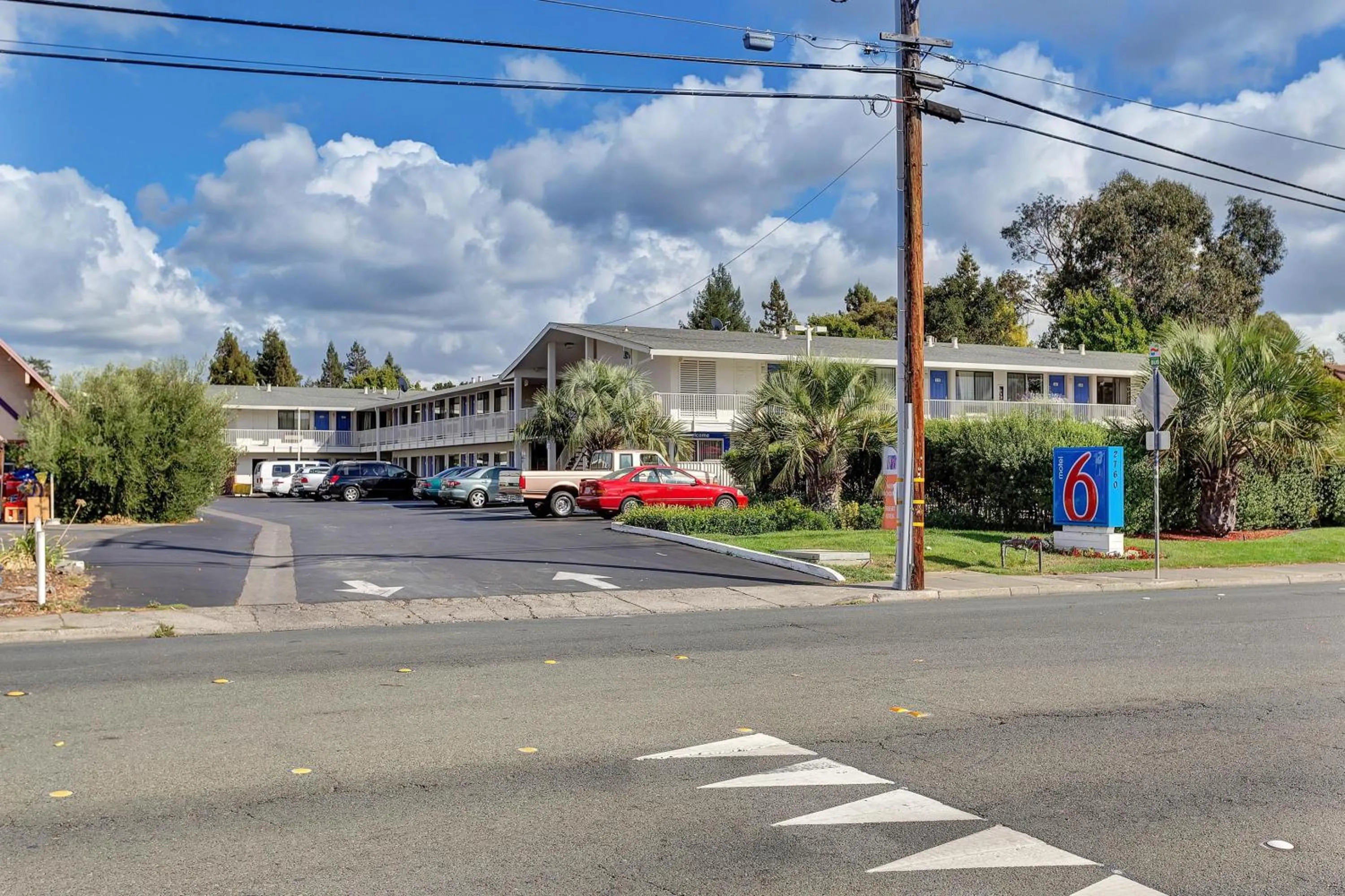 Property building in Motel 6 Santa Rosa - South