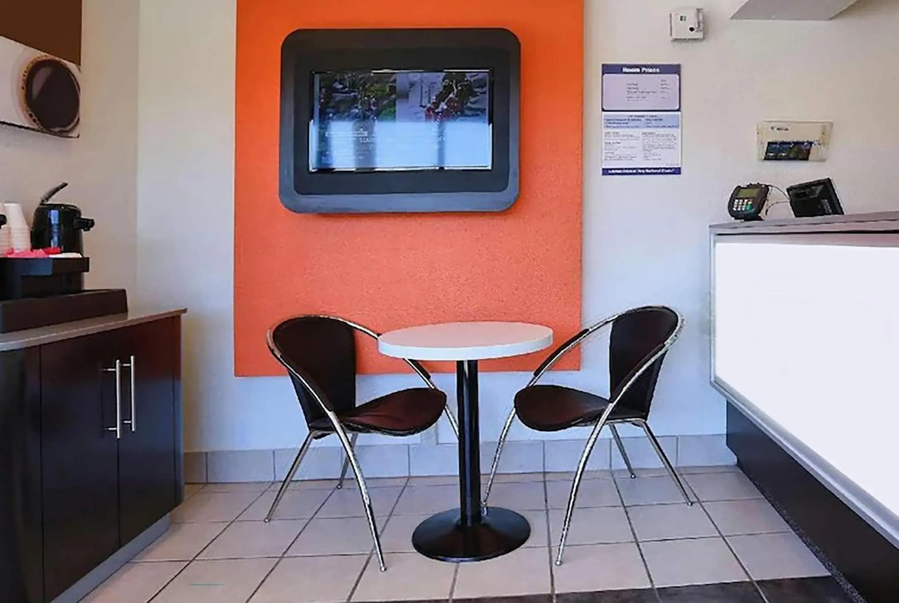 Lobby or reception in Super 8 by Wyndham Walnut Creek Lobby or reception in Super 8 by Wyndham Walnut Creek