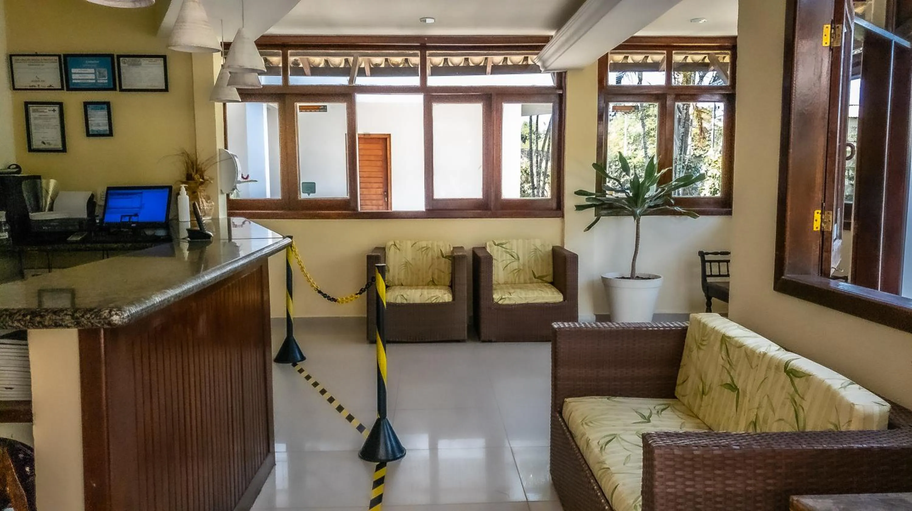 Lobby or reception in Hotel Porto Dourado - Rede Bem Bahia