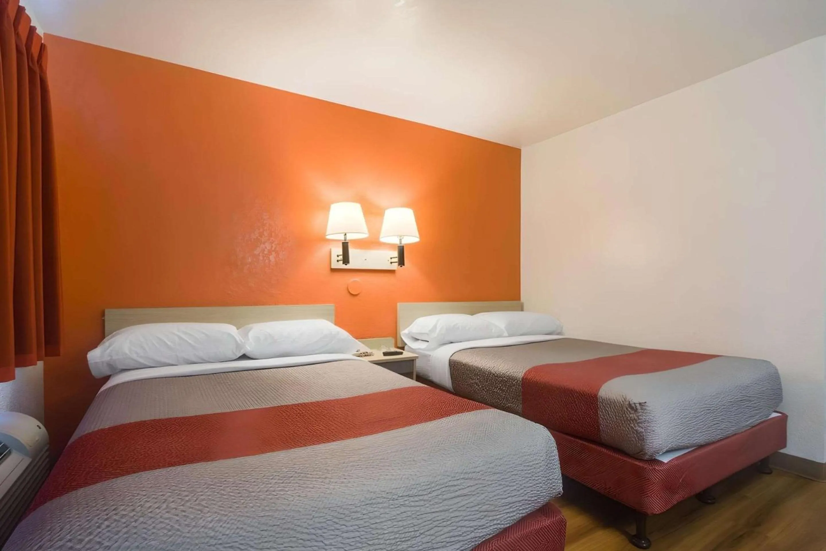 Bedroom in Park Inn by Radisson, Lakewood