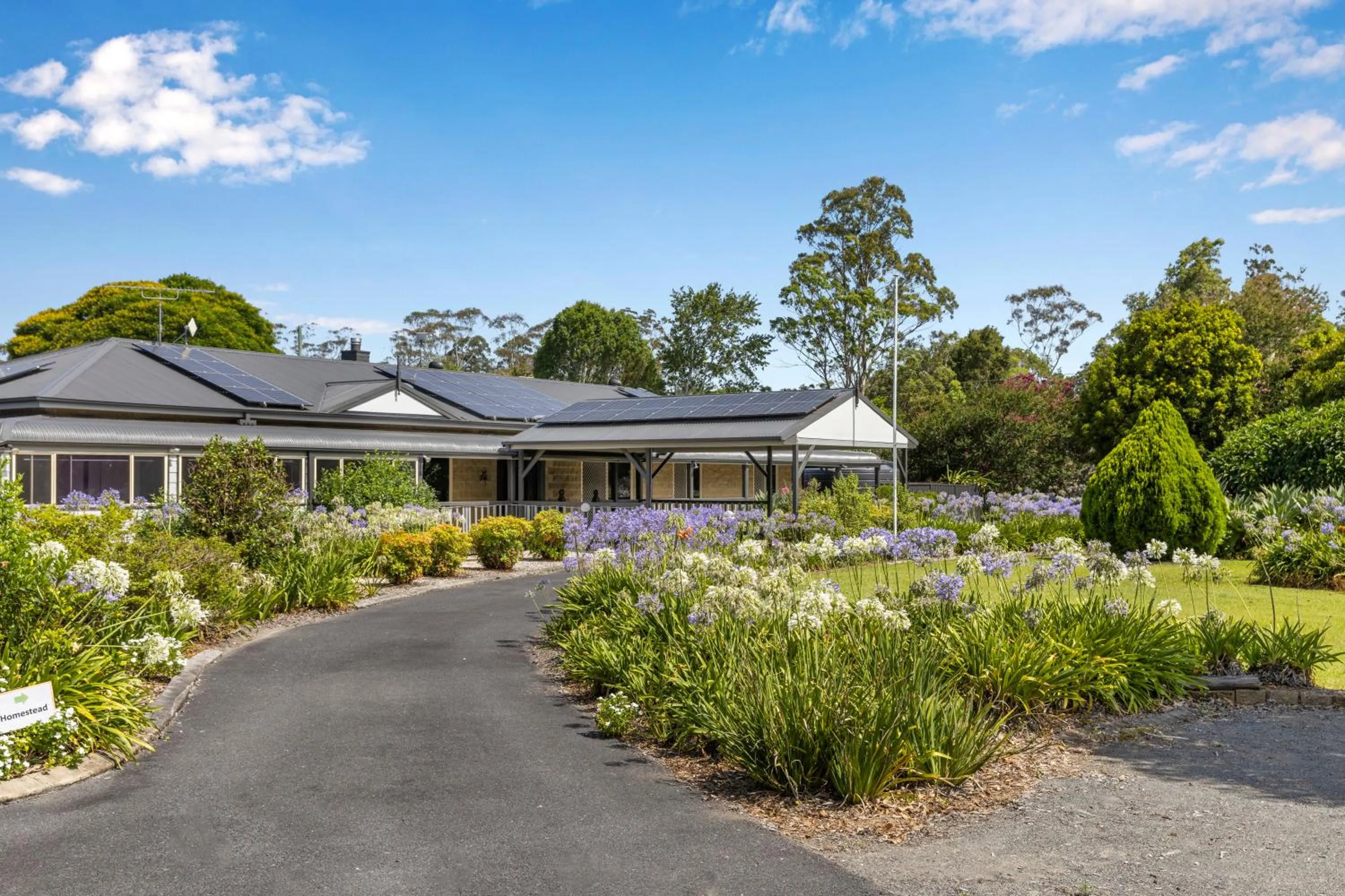 Bon Villas B&B Bonville - Adults Only, Pet Friendly Accommodation