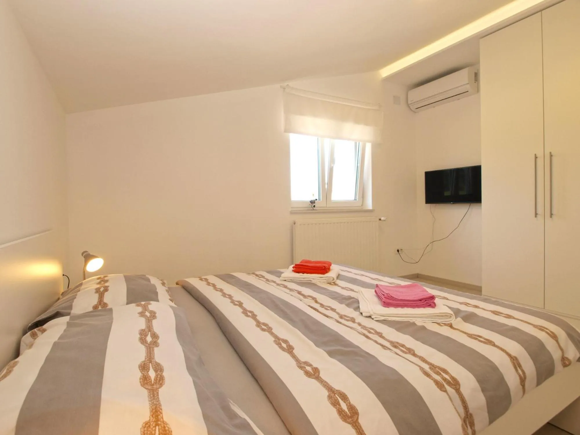 Bed in House Surida 1678